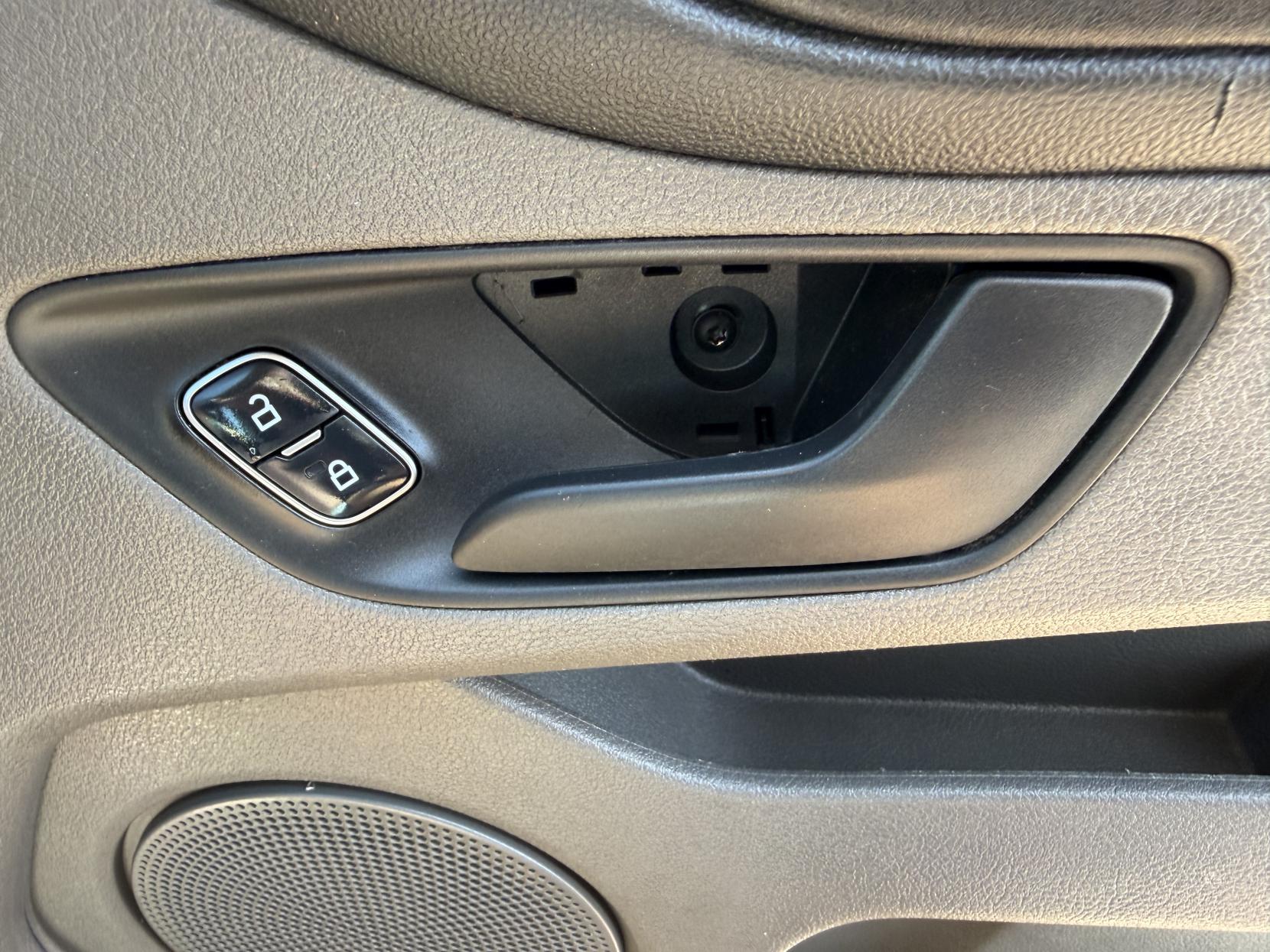 2019 Ford Transit Custom 2.0 320 EcoBlue Panel Van 5dr Diesel Manual L2 H2 Euro 6 (130 ps) - Thumbnail 37