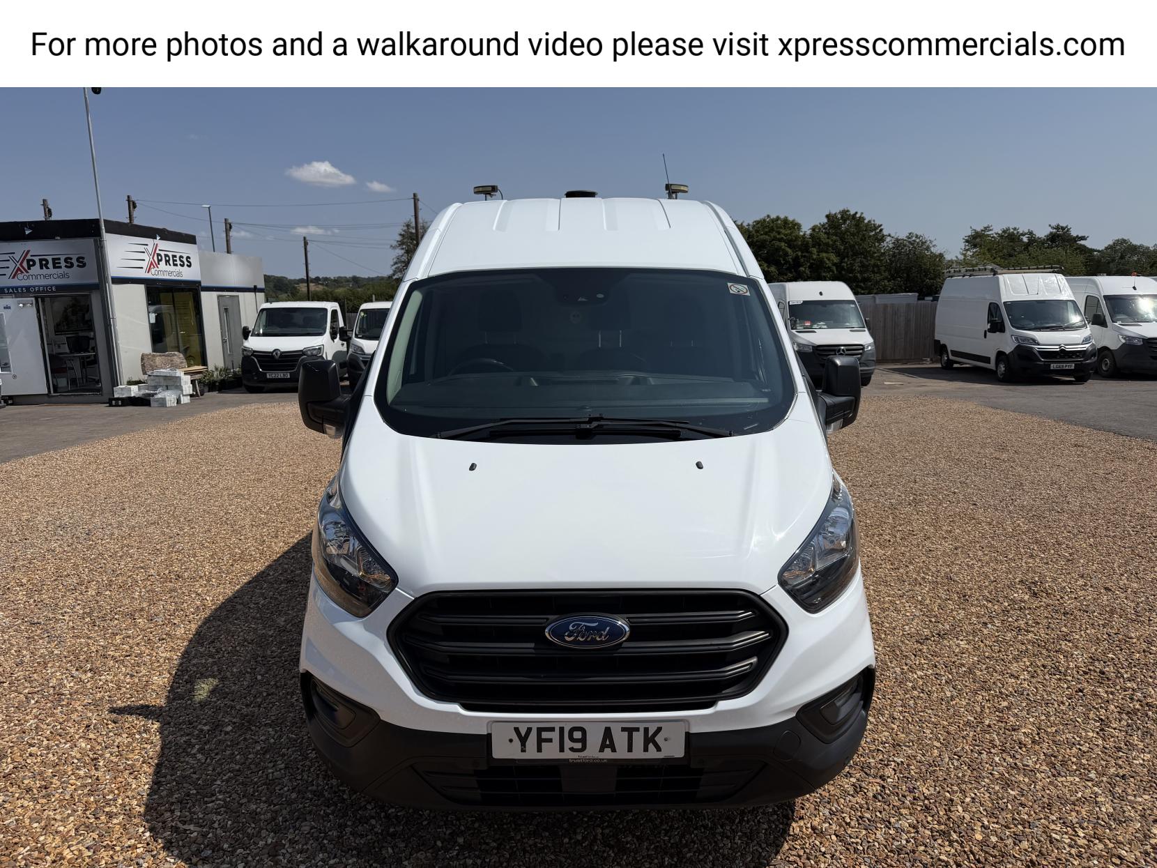2019 Ford Transit Custom 2.0 320 EcoBlue Panel Van 5dr Diesel Manual L2 H2 Euro 6 (130 ps) - Thumbnail 6