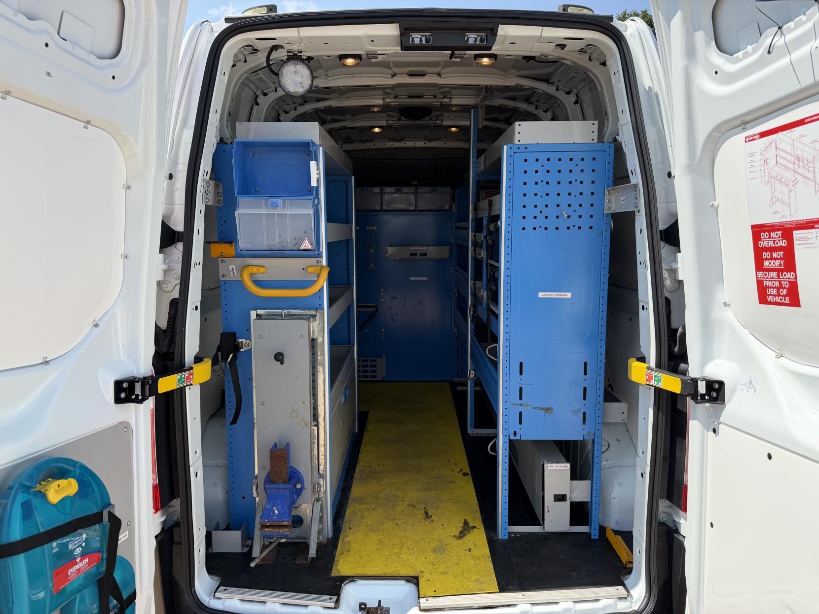 2019 Ford Transit Custom 2.0 320 EcoBlue Panel Van 5dr Diesel Manual L2 H2 Euro 6 (130 ps) - Thumbnail 3