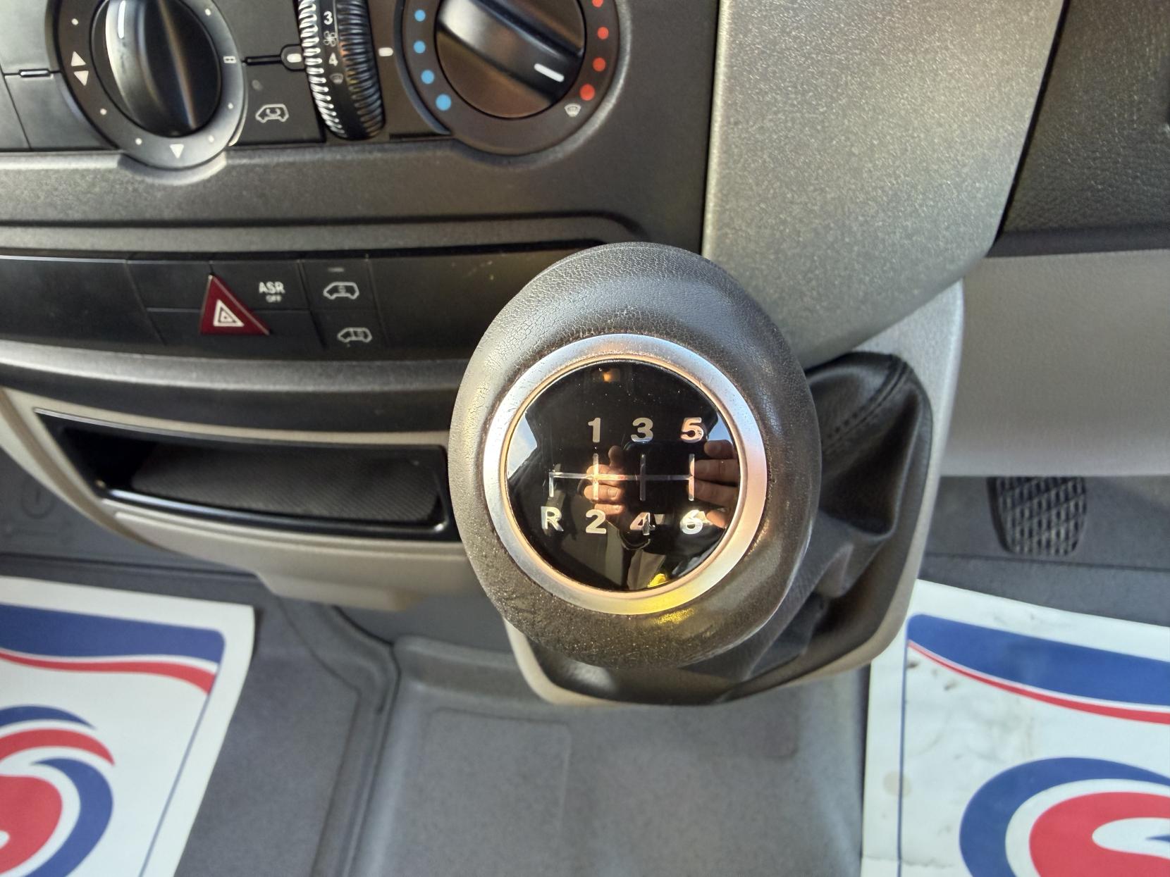 Mercedes-Benz Sprinter 2.1 314 CDi Panel Van 5dr Diesel Manual RWD L2 (213 g/km, 140 bhp)