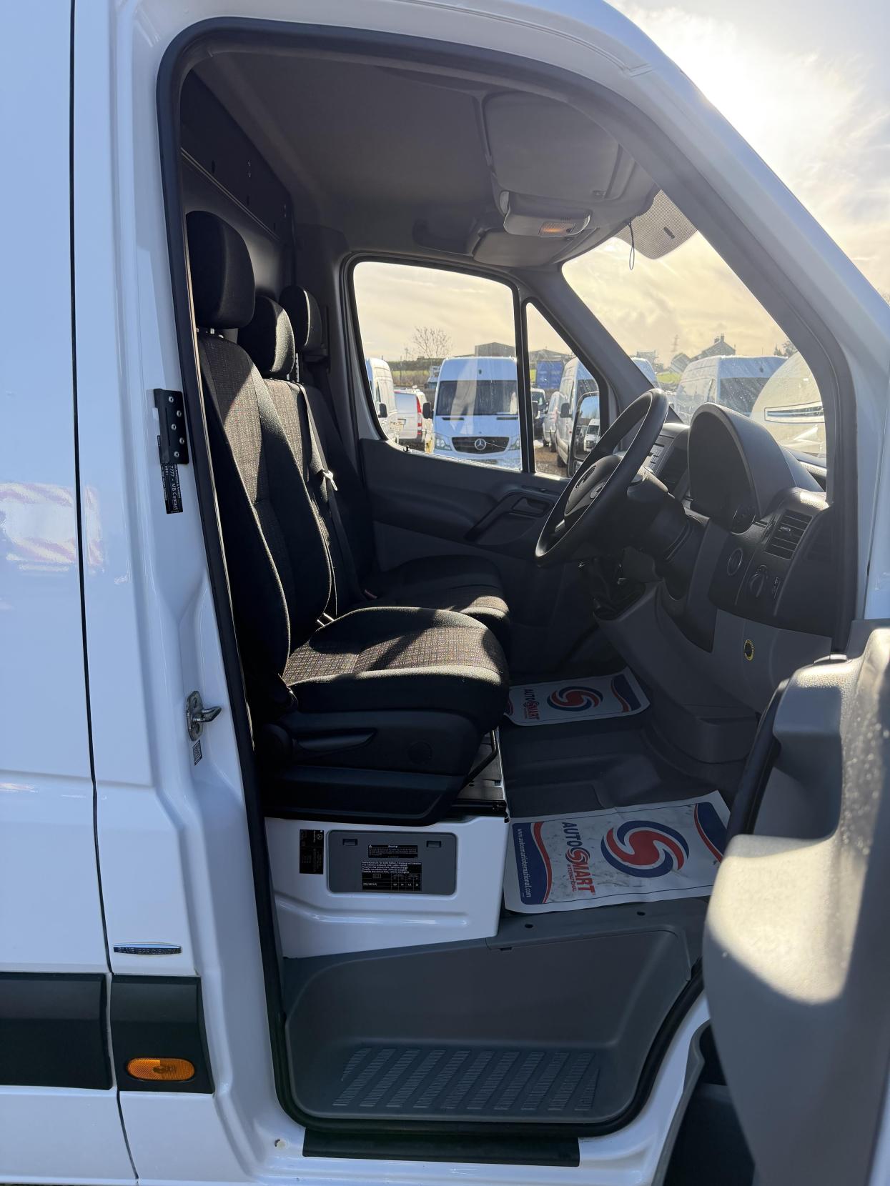 Mercedes-Benz Sprinter 2.1 314 CDi Panel Van 5dr Diesel Manual RWD L2 (213 g/km, 140 bhp)