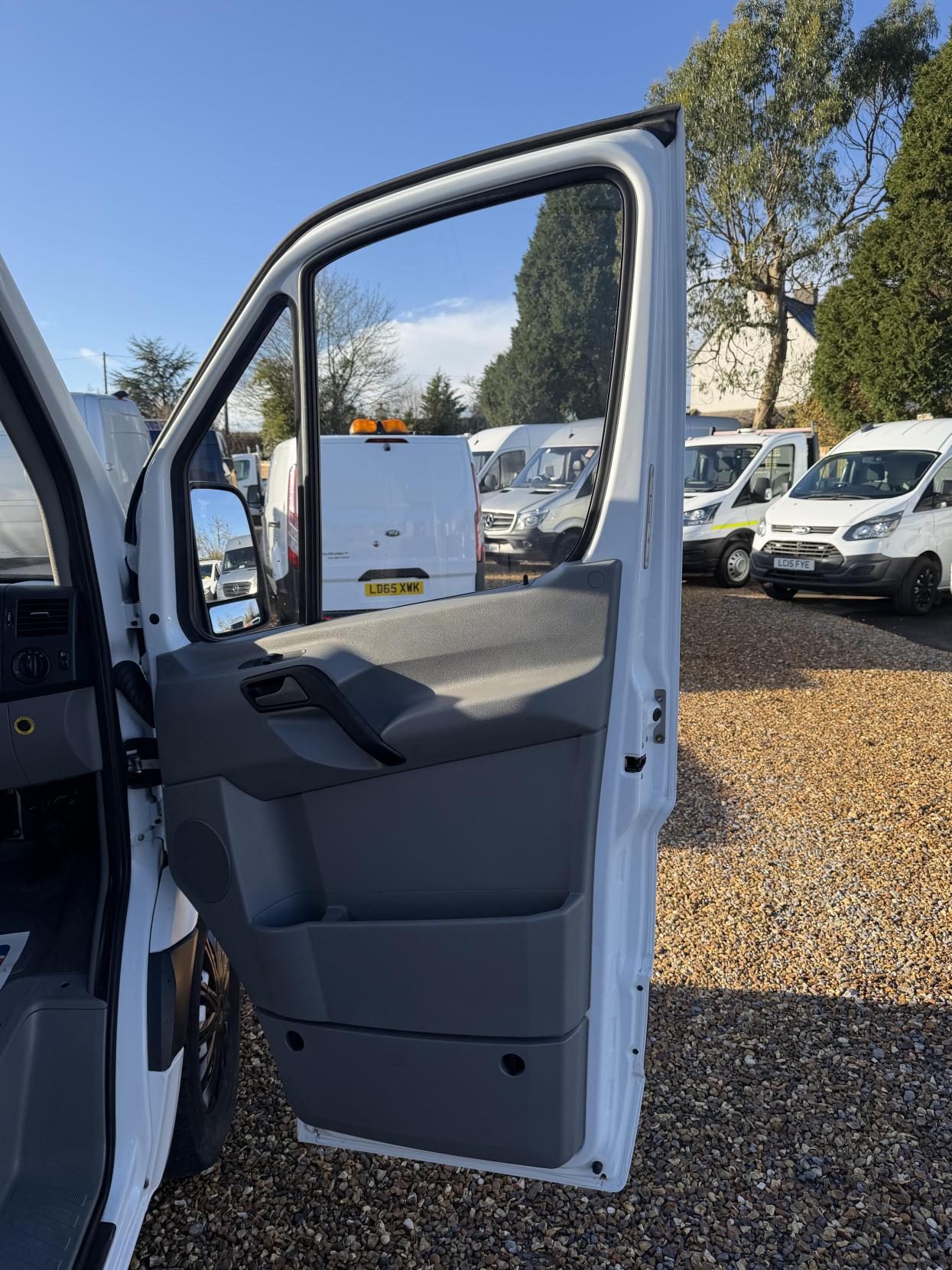 Mercedes-Benz Sprinter 2.1 314 CDi Panel Van 5dr Diesel Manual RWD L2 (213 g/km, 140 bhp)