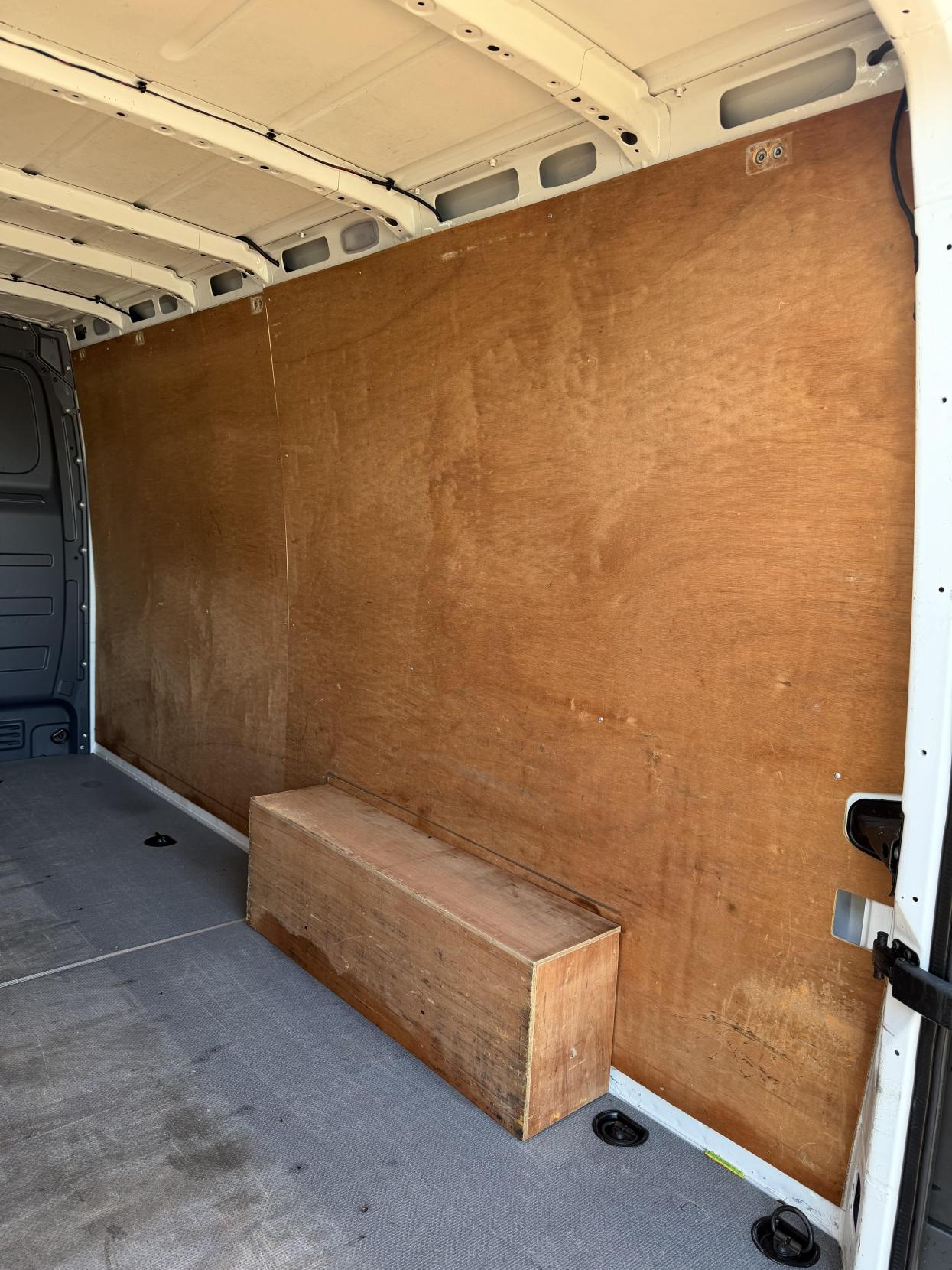 Mercedes-Benz Sprinter 2.1 314 CDi Panel Van 5dr Diesel Manual RWD L2 (213 g/km, 140 bhp)