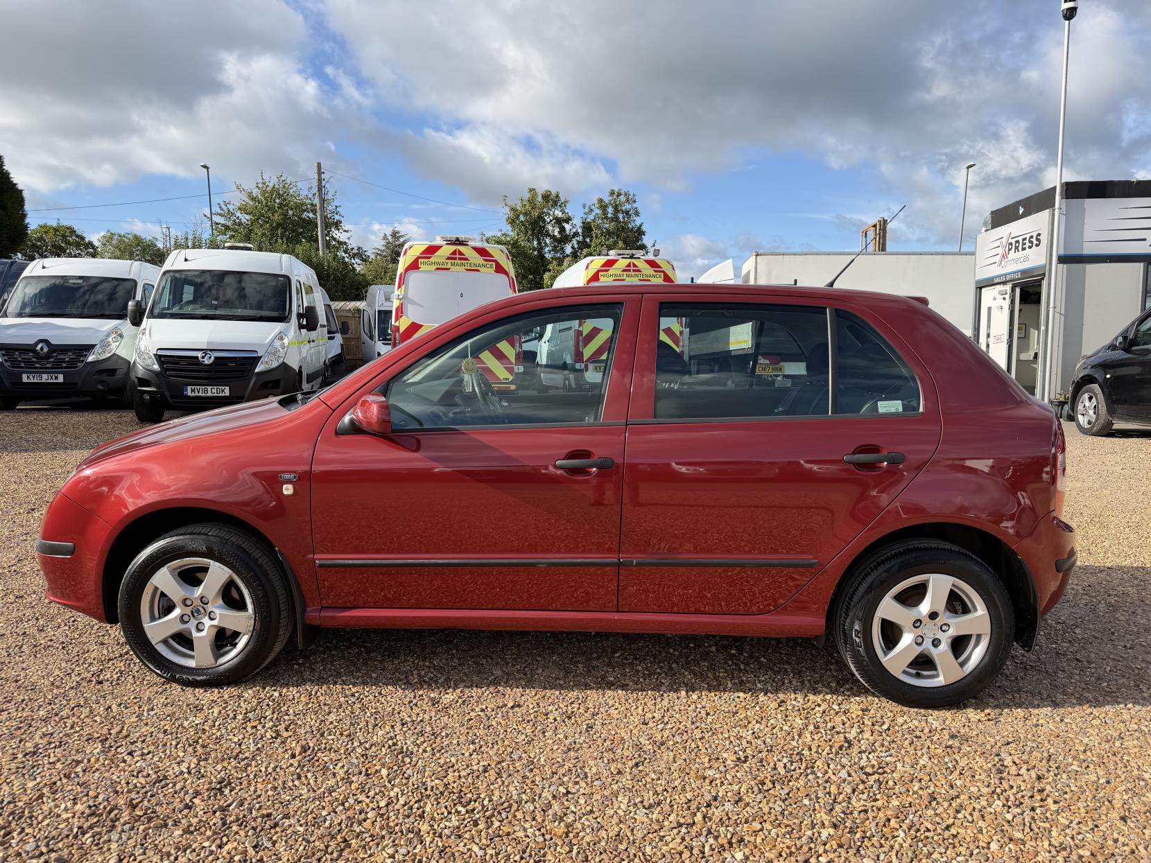2006 Skoda Fabia 1.4 16V Elegance Hatchback 5dr Petrol Automatic (180 g/km, 75 bhp) - Thumbnail 8