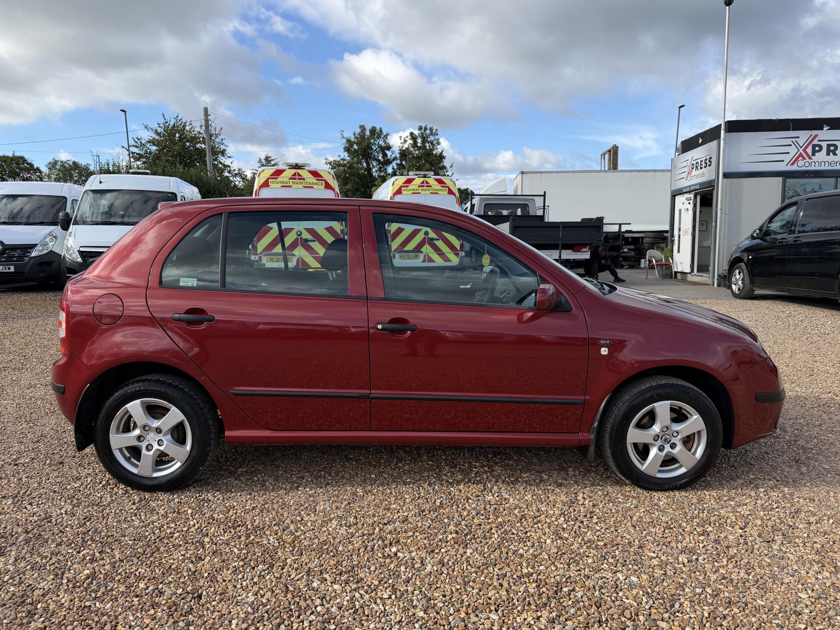 2006 Skoda Fabia 1.4 16V Elegance Hatchback 5dr Petrol Automatic (180 g/km, 75 bhp) - Thumbnail 10