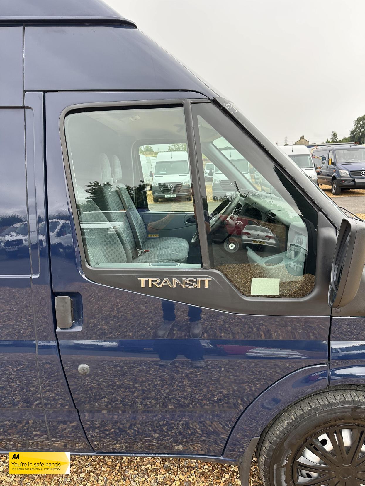 Ford Transit 2.2 TDCi 350 Panel Van 3dr Diesel Manual FWD L2 H3 (209 g/km, 123 bhp)