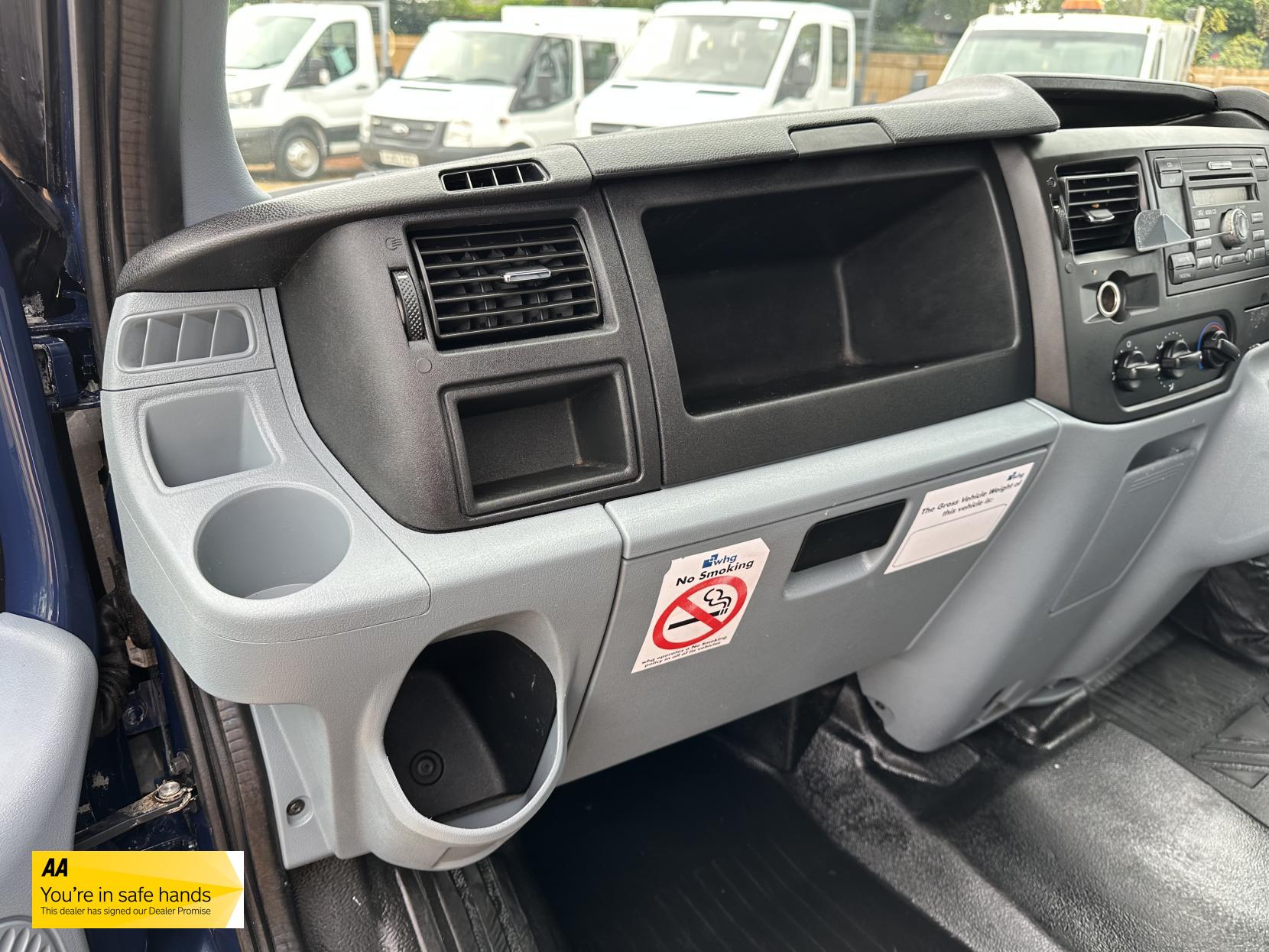 Ford Transit 2.2 TDCi 350 Panel Van 3dr Diesel Manual FWD L2 H3 (209 g/km, 123 bhp)