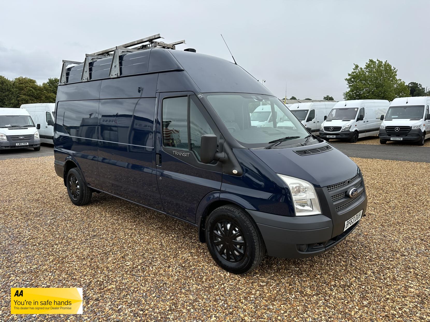 Ford Transit 2.2 TDCi 350 Panel Van 3dr Diesel Manual FWD L2 H3 (209 g/km, 123 bhp)