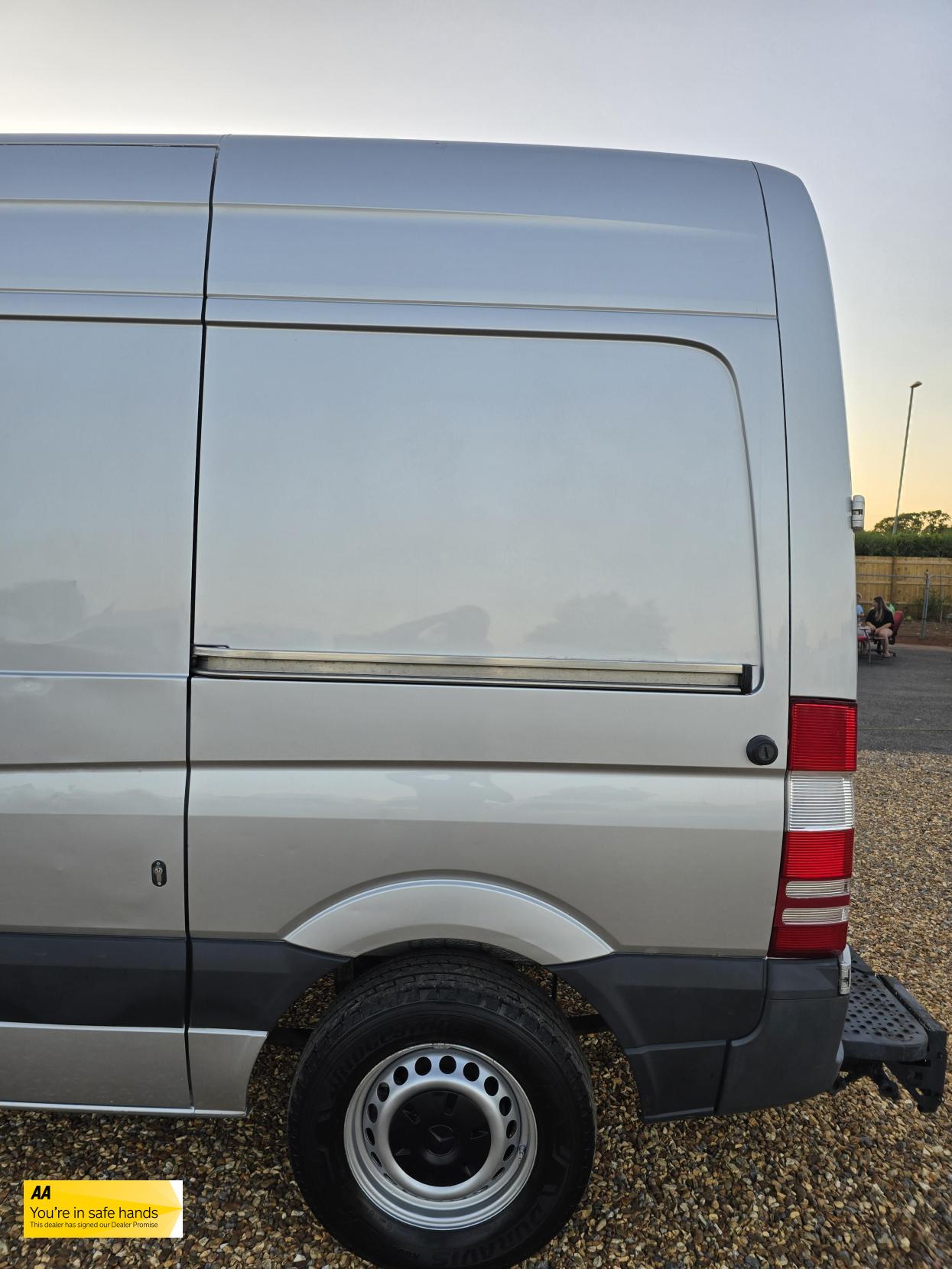 Mercedes-Benz Sprinter 2.1 313 CDi Panel Van 4dr Diesel Manual RWD L1 H3 (222 g/km, 129 bhp)