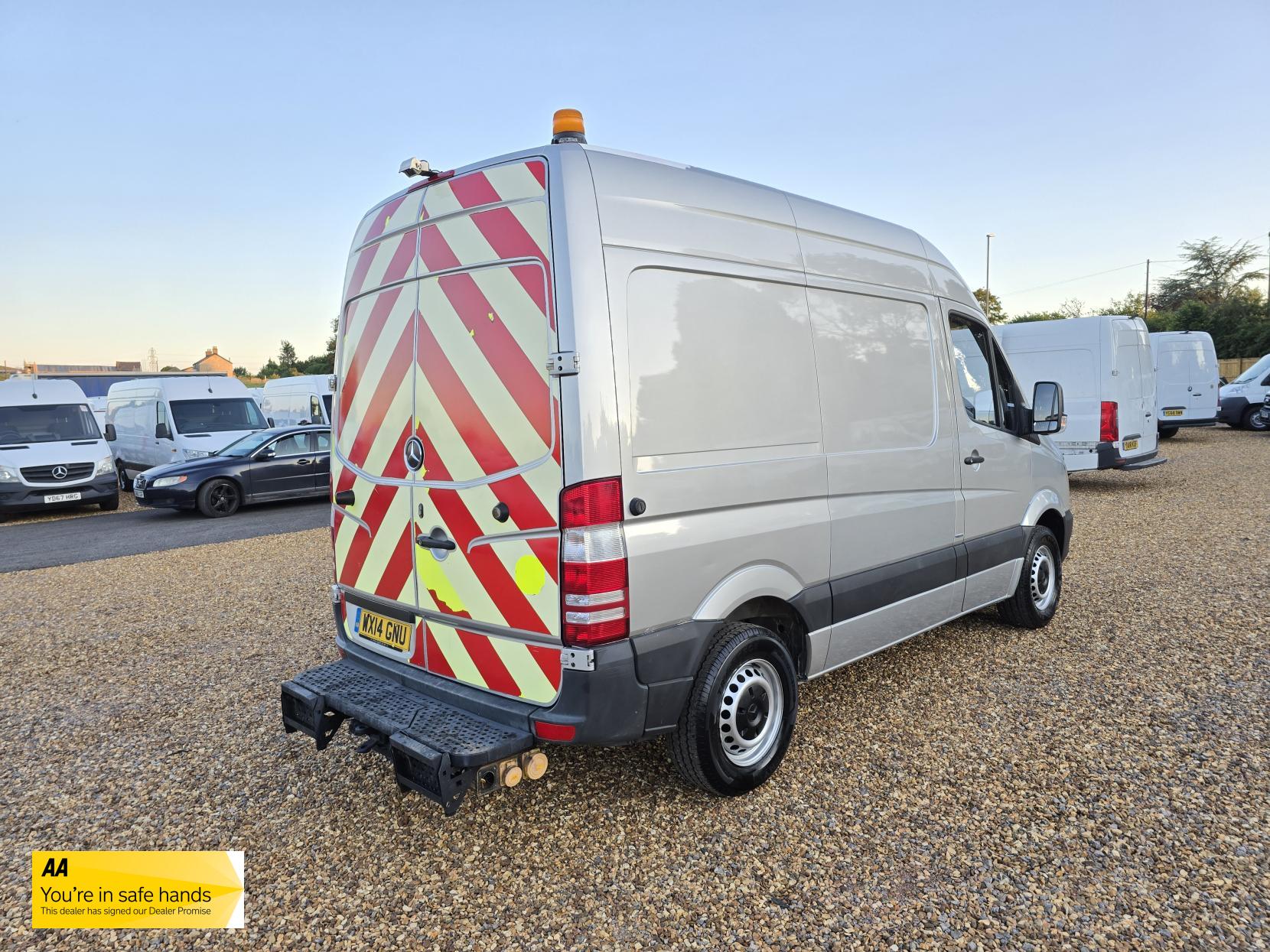 Mercedes-Benz Sprinter 2.1 313 CDi Panel Van 4dr Diesel Manual RWD L1 H3 (222 g/km, 129 bhp)