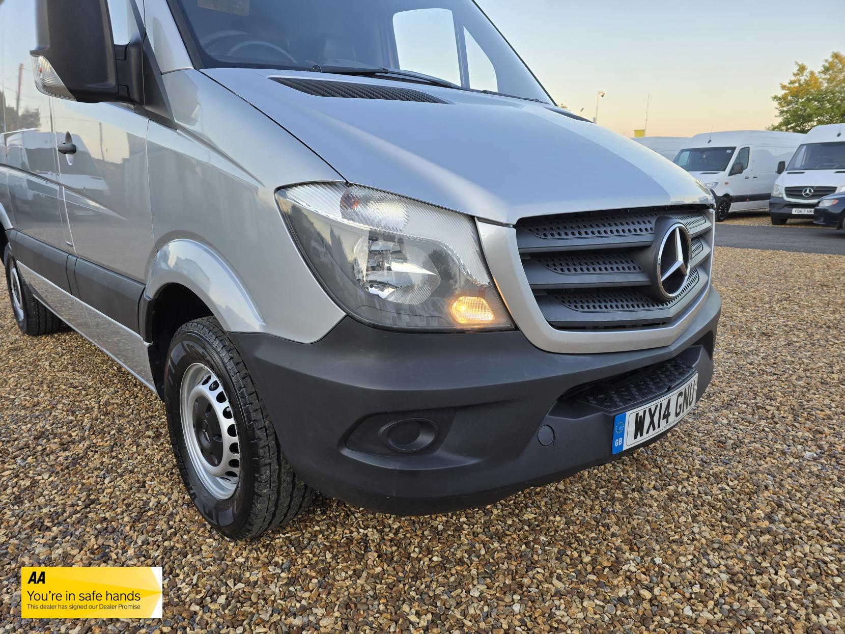 Mercedes-Benz Sprinter 2.1 313 CDi Panel Van 4dr Diesel Manual RWD L1 H3 (222 g/km, 129 bhp)