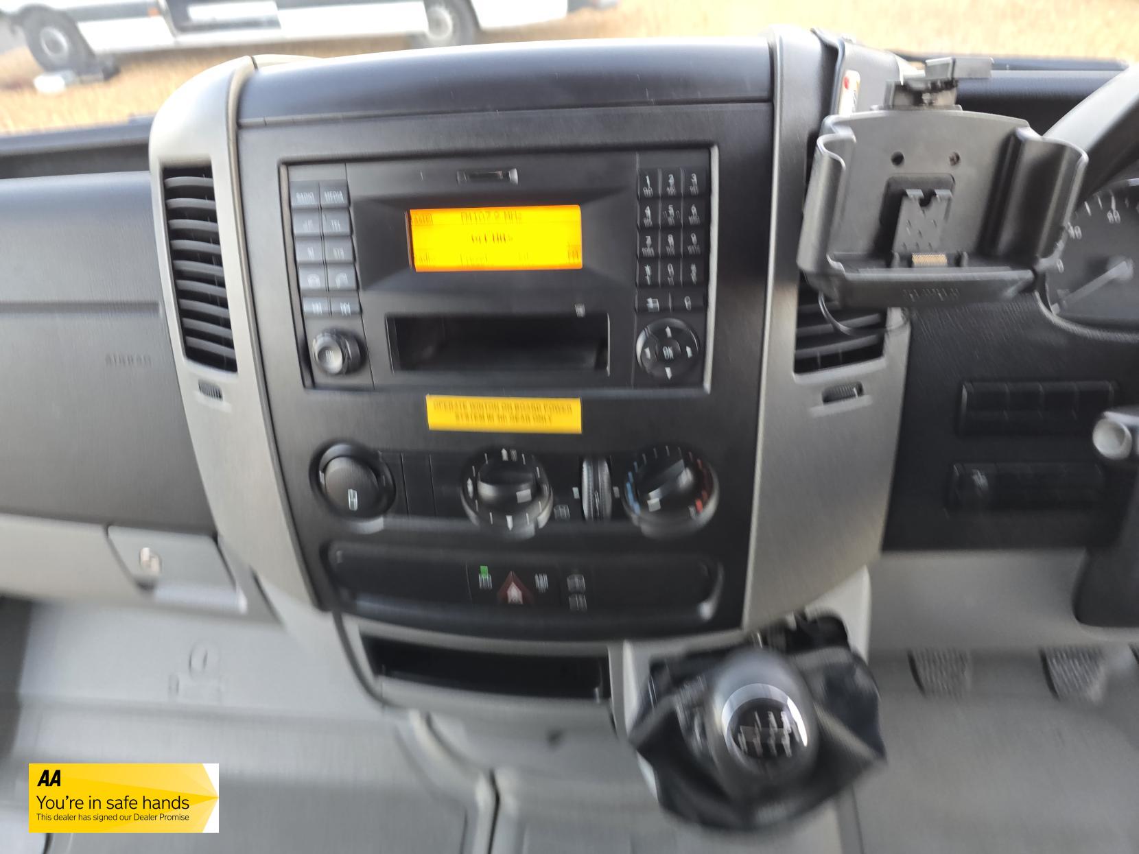 Mercedes-Benz Sprinter 2.1 313 CDi Panel Van 4dr Diesel Manual RWD L1 H3 (222 g/km, 129 bhp)