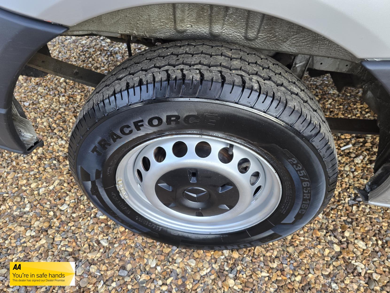 Mercedes-Benz Sprinter 2.1 313 CDi Panel Van 4dr Diesel Manual RWD L1 H3 (222 g/km, 129 bhp)