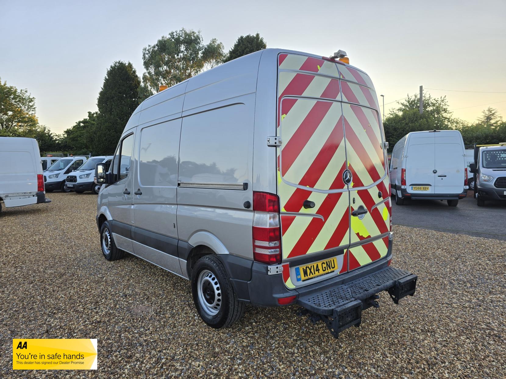 Mercedes-Benz Sprinter 2.1 313 CDi Panel Van 4dr Diesel Manual RWD L1 H3 (222 g/km, 129 bhp)