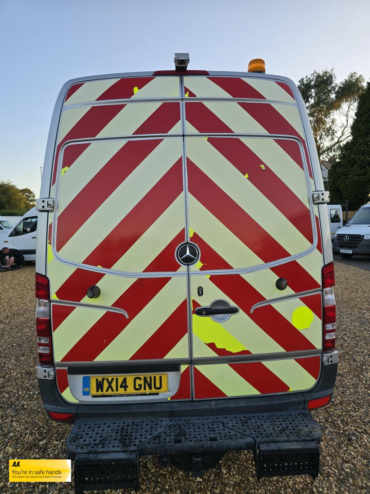Mercedes-Benz Sprinter 2.1 313 CDi Panel Van 4dr Diesel Manual RWD L1 H3 (222 g/km, 129 bhp)