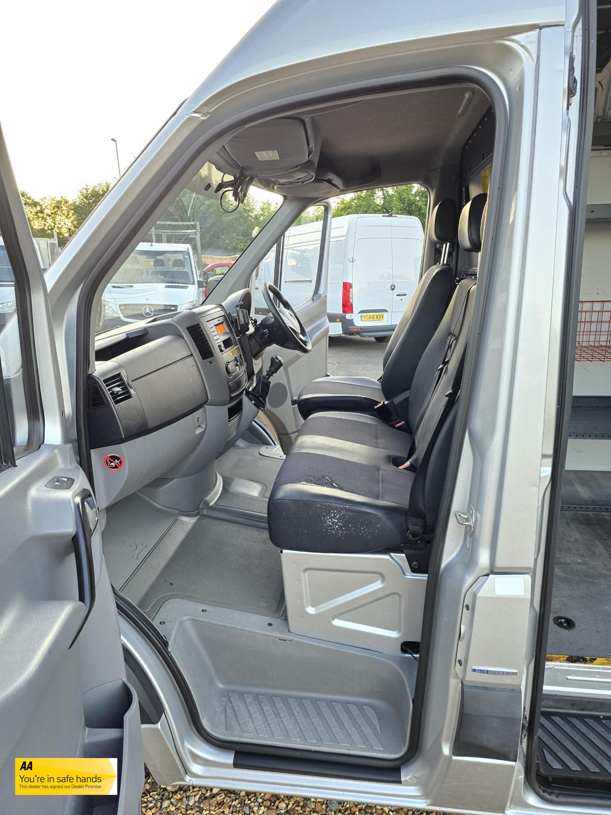 Mercedes-Benz Sprinter 2.1 313 CDi Panel Van 4dr Diesel Manual RWD L1 H3 (222 g/km, 129 bhp)