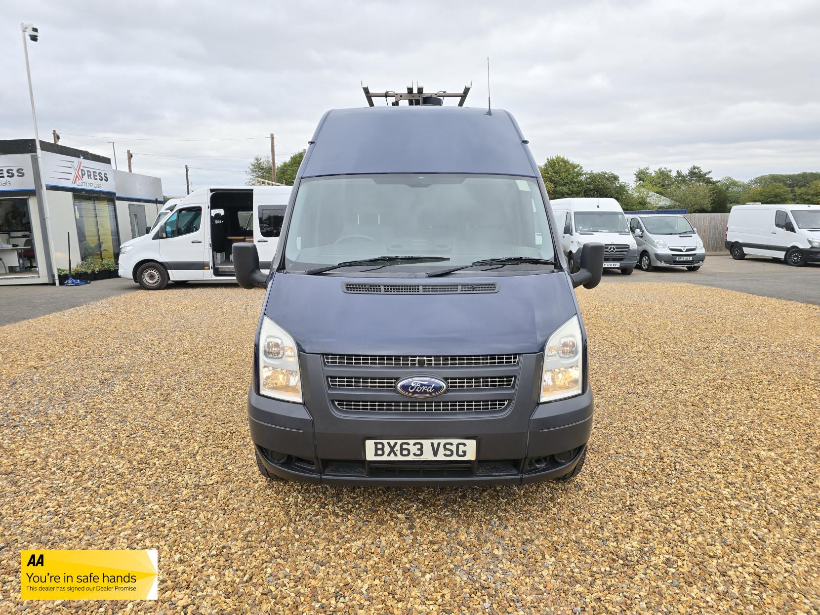 Ford Transit 2.2 TDCi 350 Panel Van 3dr Diesel Manual FWD L3 H2 (209 g/km, 123 bhp)