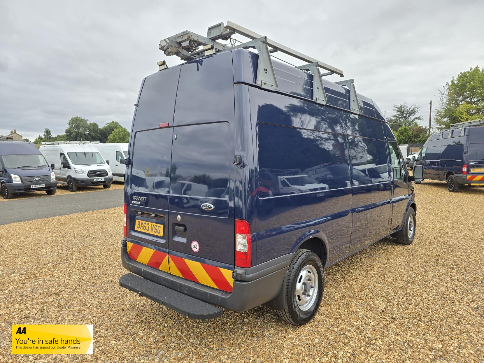 Ford Transit 2.2 TDCi 350 Panel Van 3dr Diesel Manual FWD L3 H2 (209 g/km, 123 bhp)