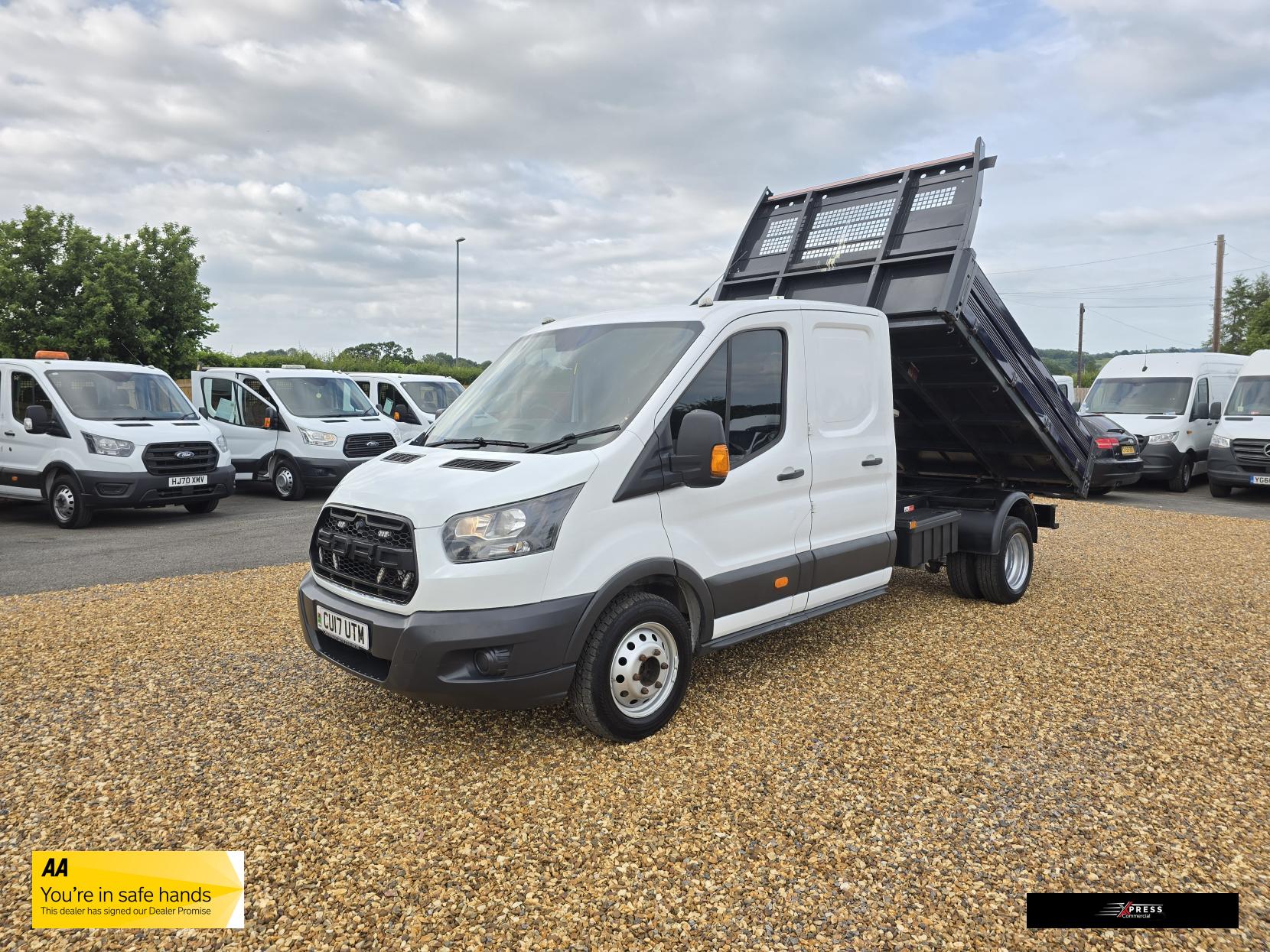 Ford Transit Transit 2.0 350 EcoBlue 1-Way Double Tipper Double Cab 4dr Diesel Manual RWD L3 Euro 6 (1-Way, 1-Stop) (130 ps)