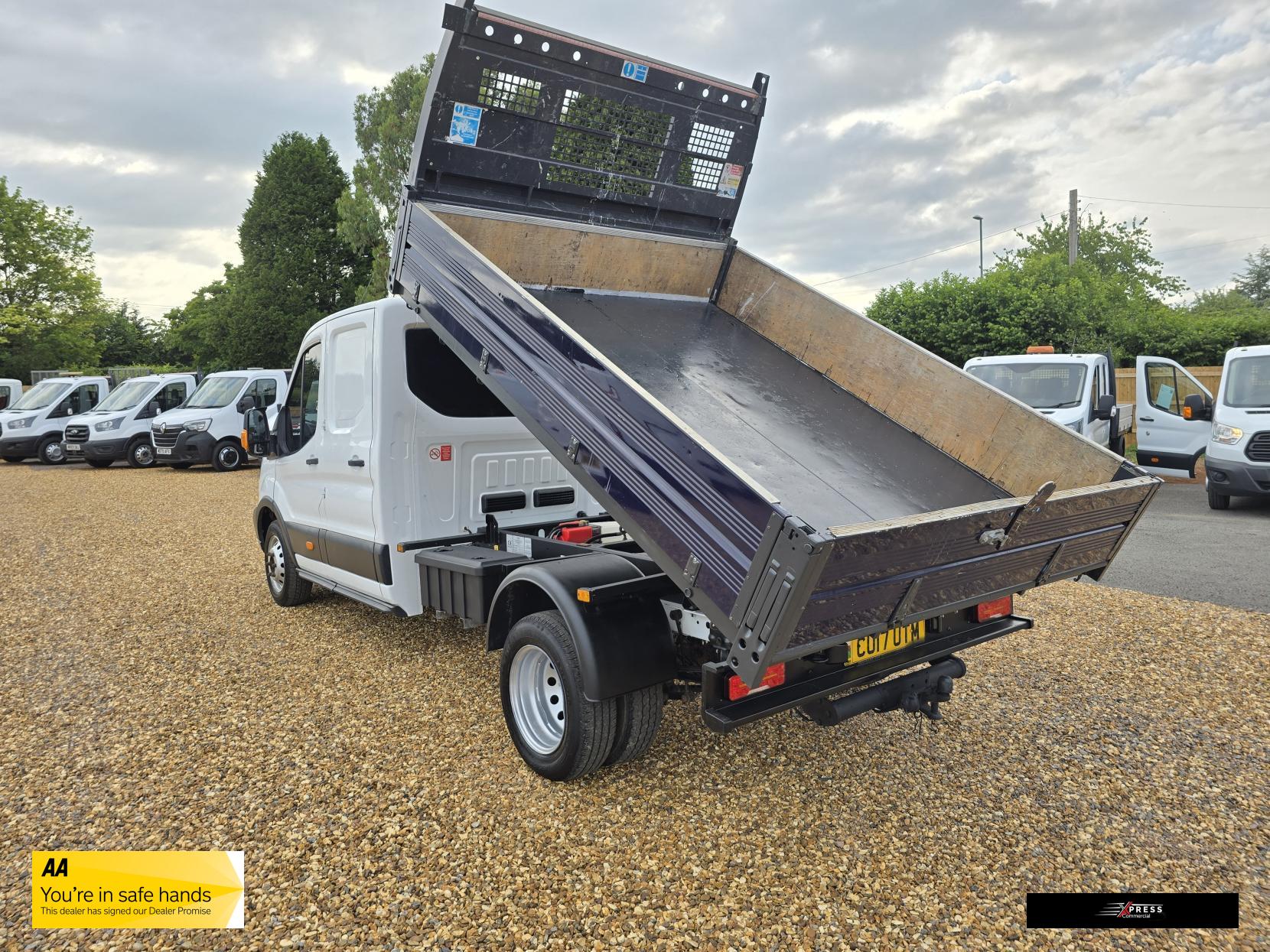 Ford Transit Transit 2.0 350 EcoBlue 1-Way Double Tipper Double Cab 4dr Diesel Manual RWD L3 Euro 6 (1-Way, 1-Stop) (130 ps)