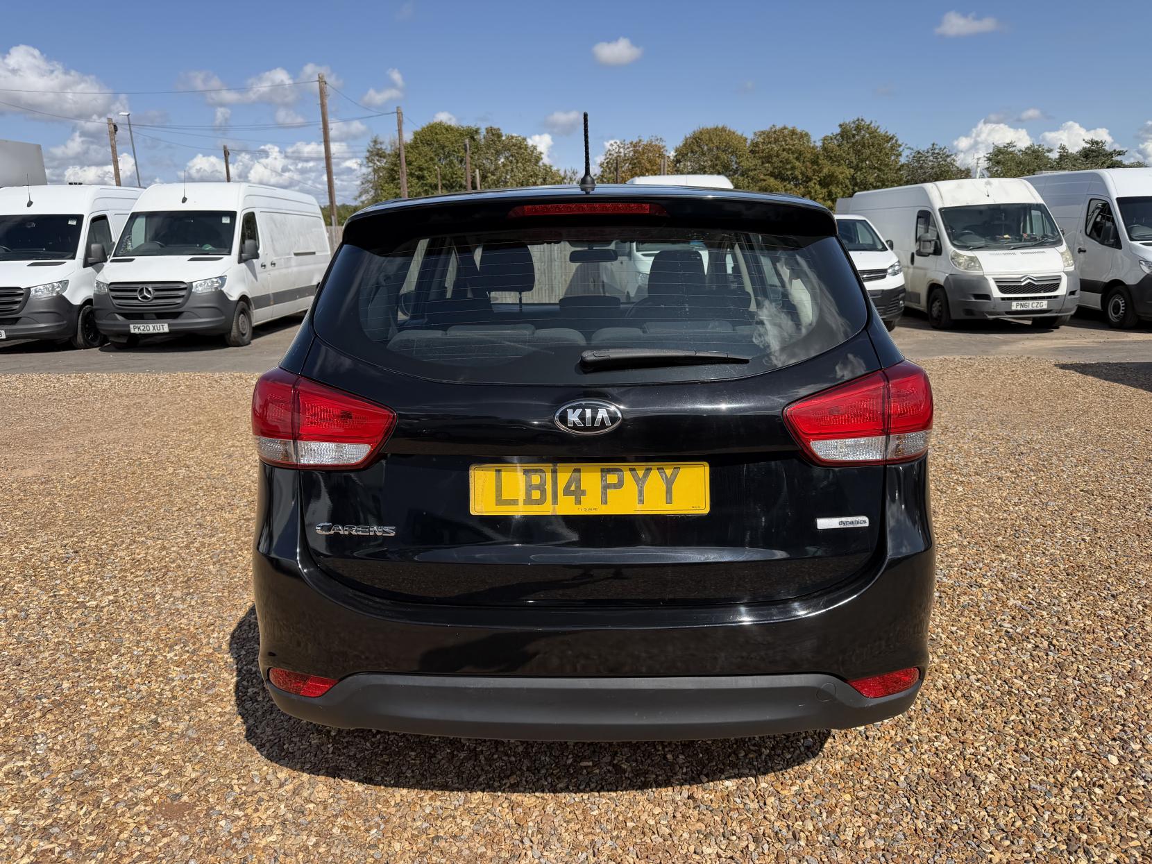 2014 Kia Carens 1.7 CRDi EcoDynamics 1 MPV 5dr Diesel Manual Euro 5 (s/s) (114 bhp) - Thumbnail 10