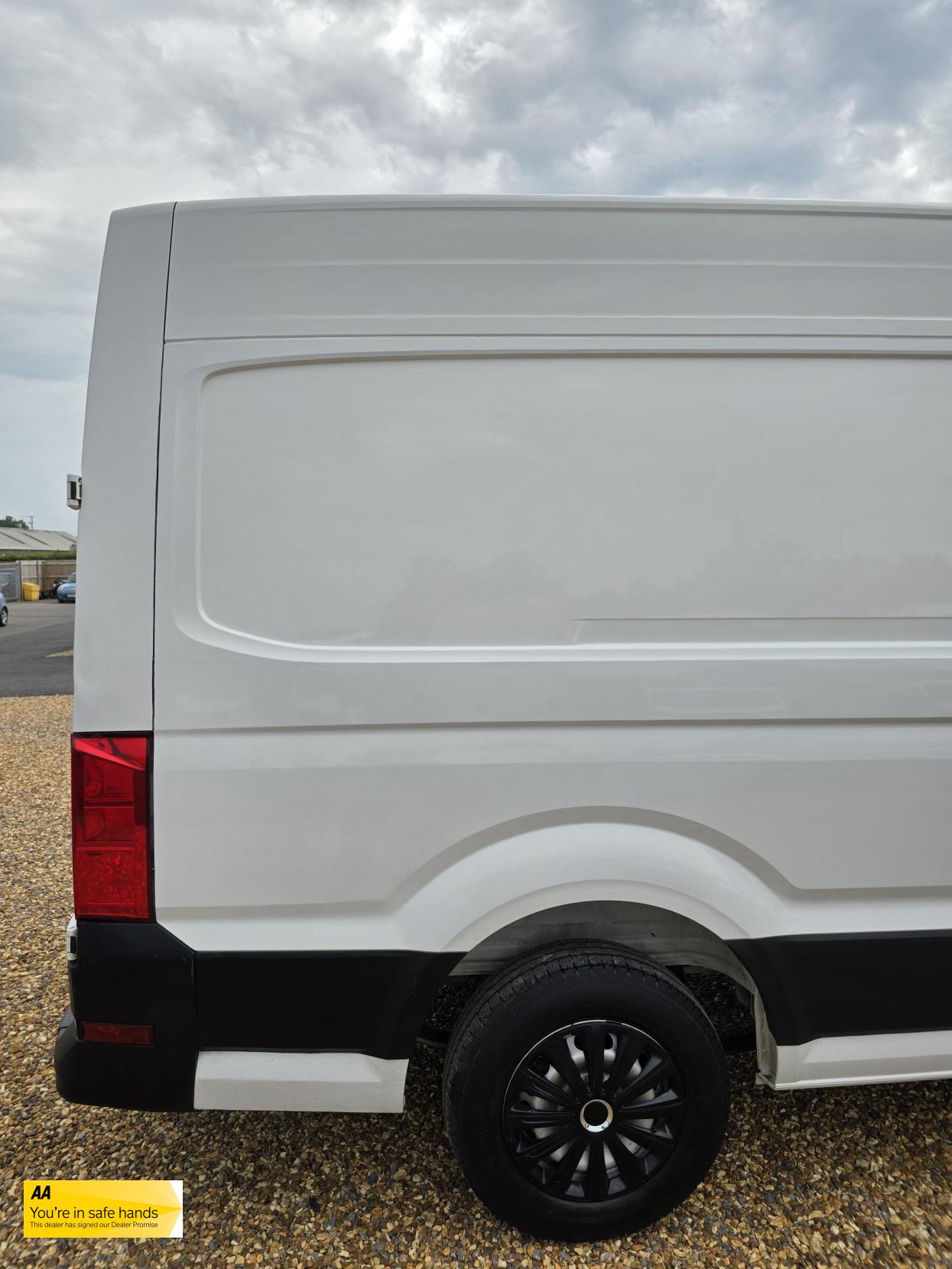 Volkswagen Crafter 2.0 TDI CR35 Startline Panel Van 5dr Diesel Manual FWD LWB High Roof Euro 6 (s/s) (140 ps)