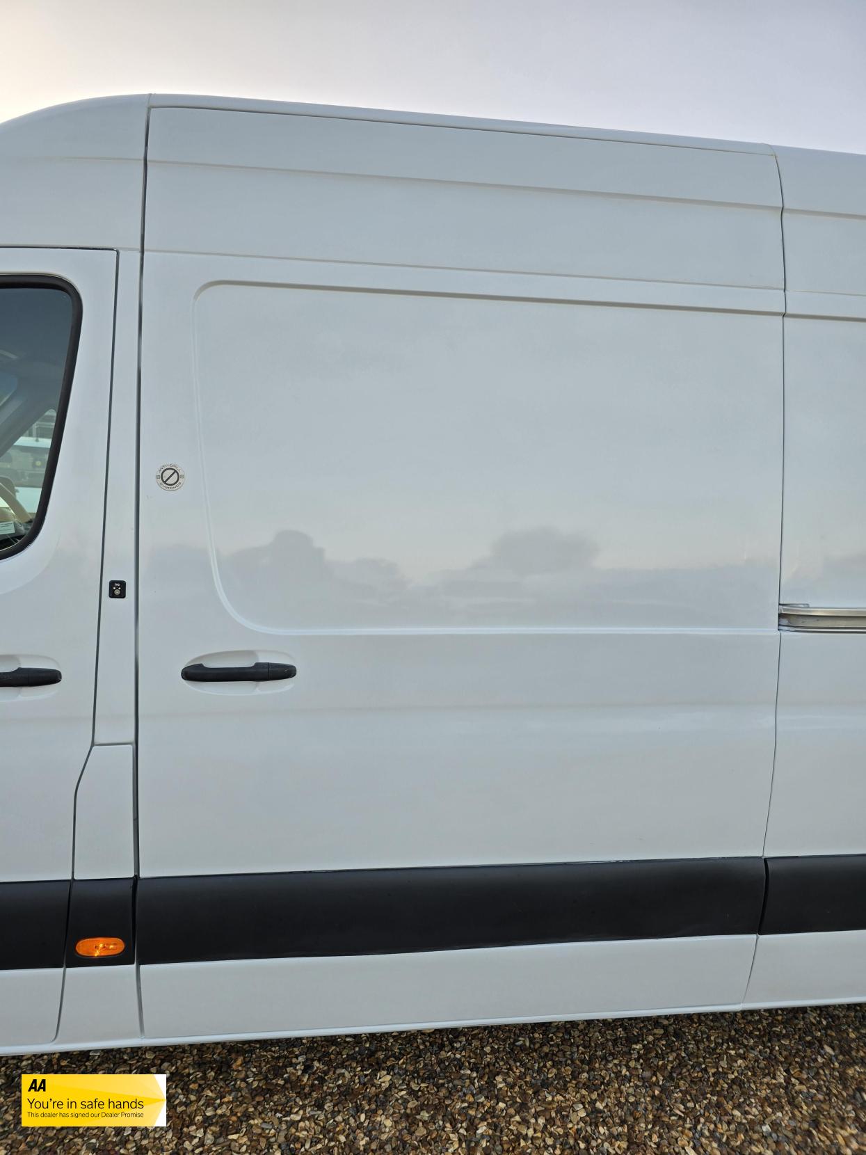 Mercedes-Benz Sprinter 2.1 311 CDI Panel Van 5dr Diesel Manual RWD L3 H2 Euro 6 (114 ps)