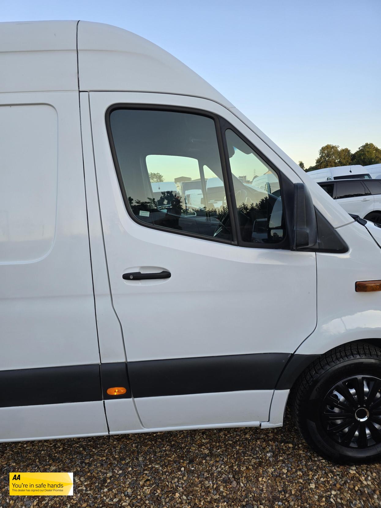 Mercedes-Benz Sprinter 2.1 311 CDI Panel Van 5dr Diesel Manual RWD L3 H2 Euro 6 (114 ps)