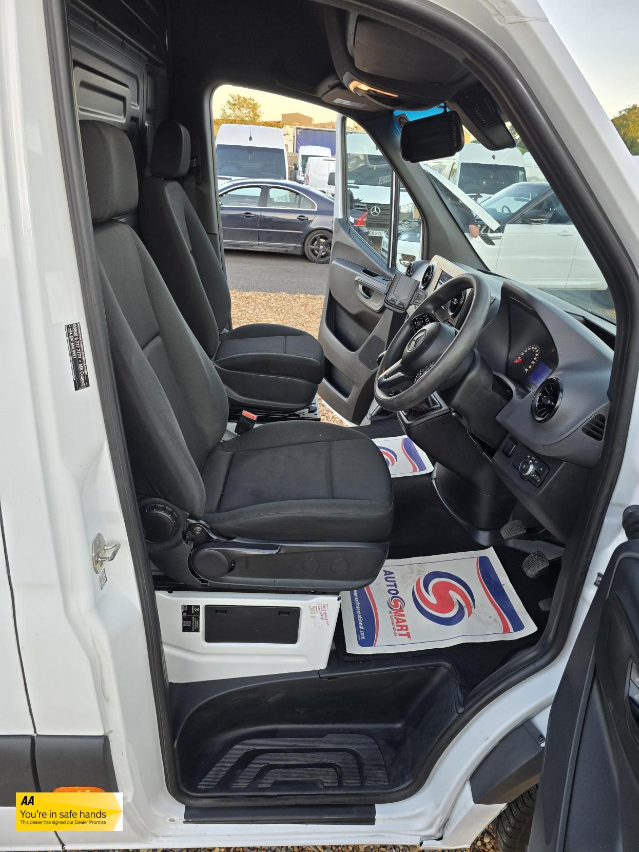 Mercedes-Benz Sprinter 2.1 311 CDI Panel Van 5dr Diesel Manual RWD L3 H2 Euro 6 (114 ps)