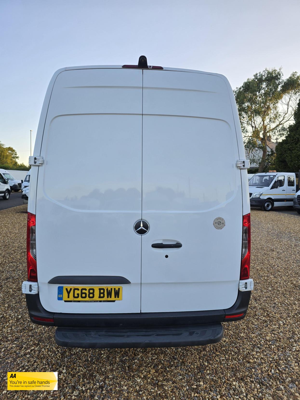 Mercedes-Benz Sprinter 2.1 311 CDI Panel Van 5dr Diesel Manual RWD L3 H2 Euro 6 (114 ps)