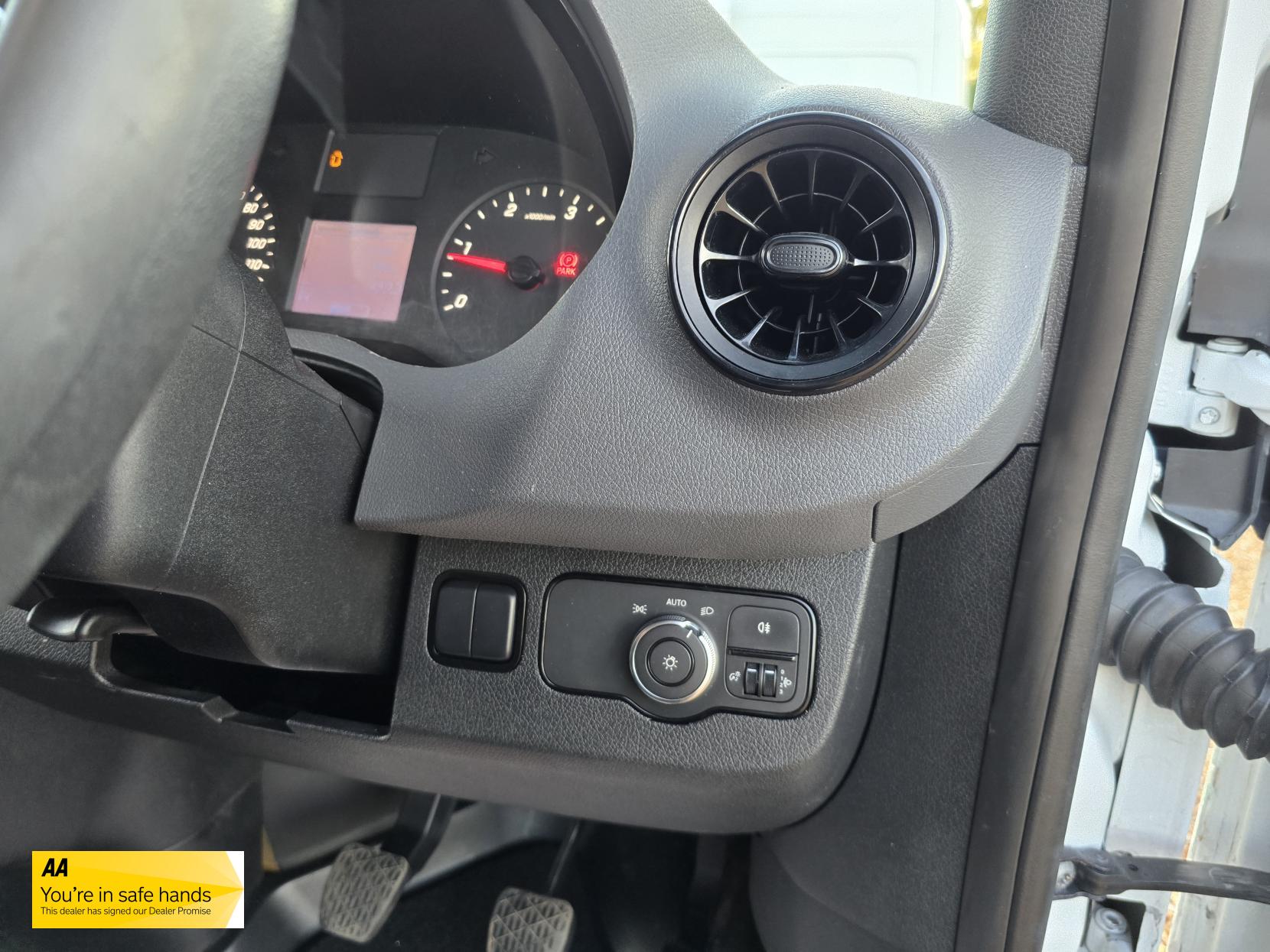 Mercedes-Benz Sprinter 2.1 311 CDI Panel Van 5dr Diesel Manual RWD L3 H2 Euro 6 (114 ps)