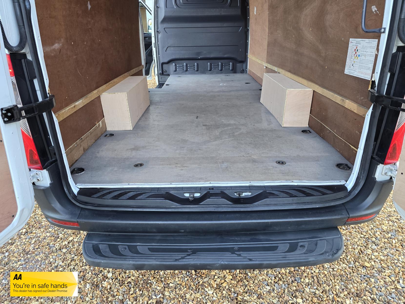 Mercedes-Benz Sprinter 2.1 311 CDI Panel Van 5dr Diesel Manual RWD L3 H2 Euro 6 (114 ps)