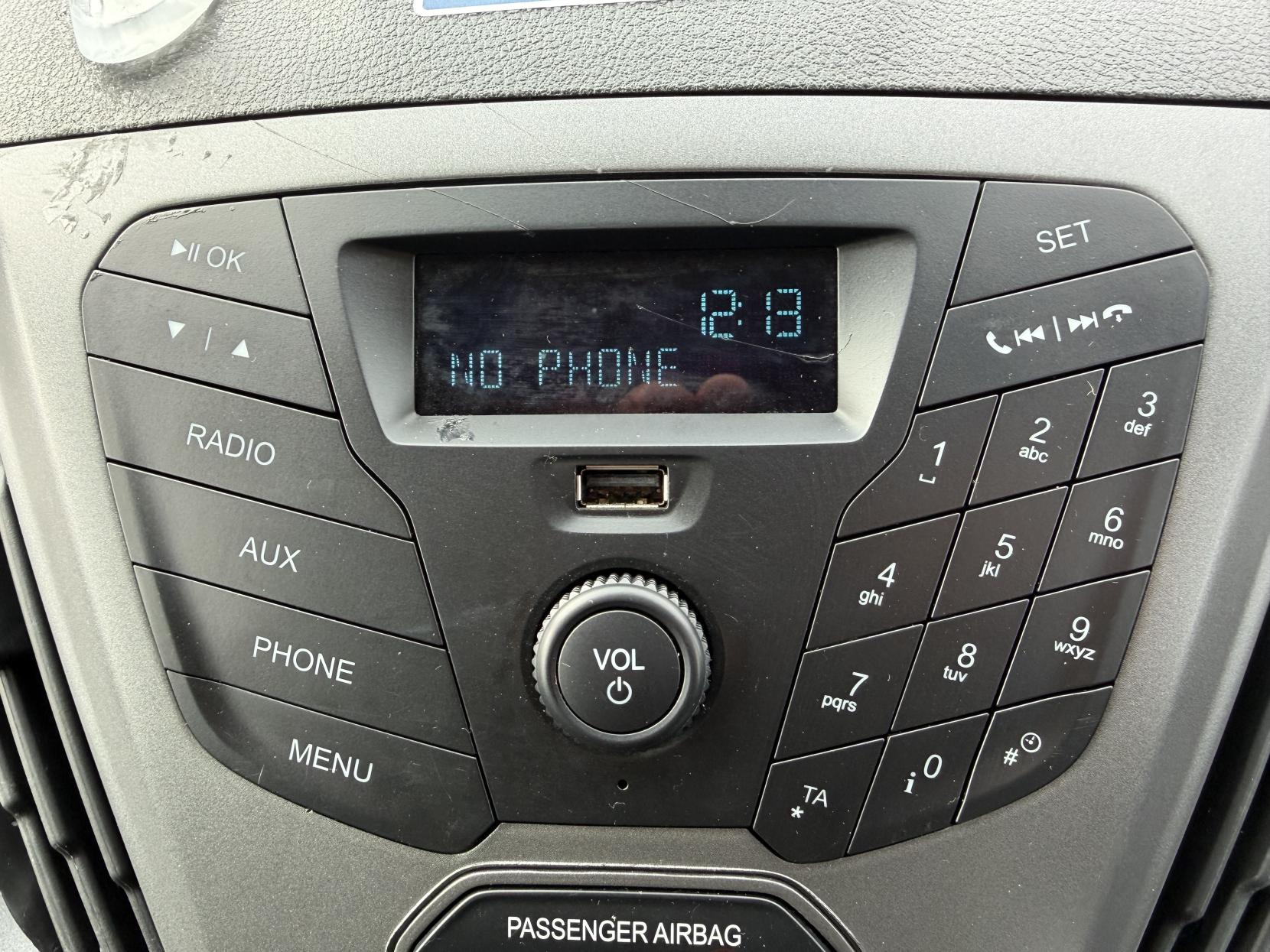 Ford Transit Custom 2.0 TDCi 310 Panel Van 5dr Diesel Manual L2 H1 (167 g/km, 104 bhp)