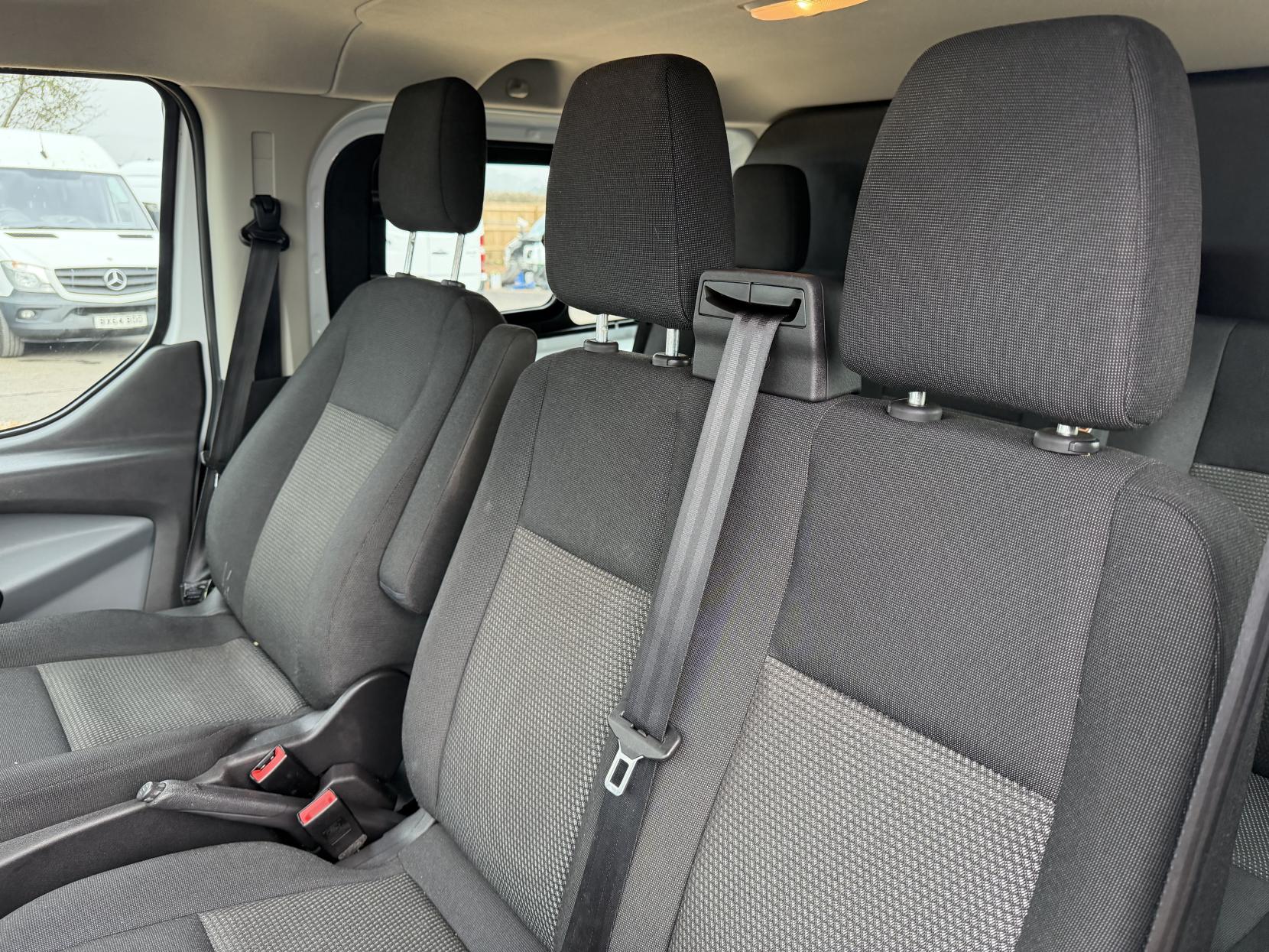 Ford Transit Custom 2.0 TDCi 310 Panel Van 5dr Diesel Manual L2 H1 (167 g/km, 104 bhp)