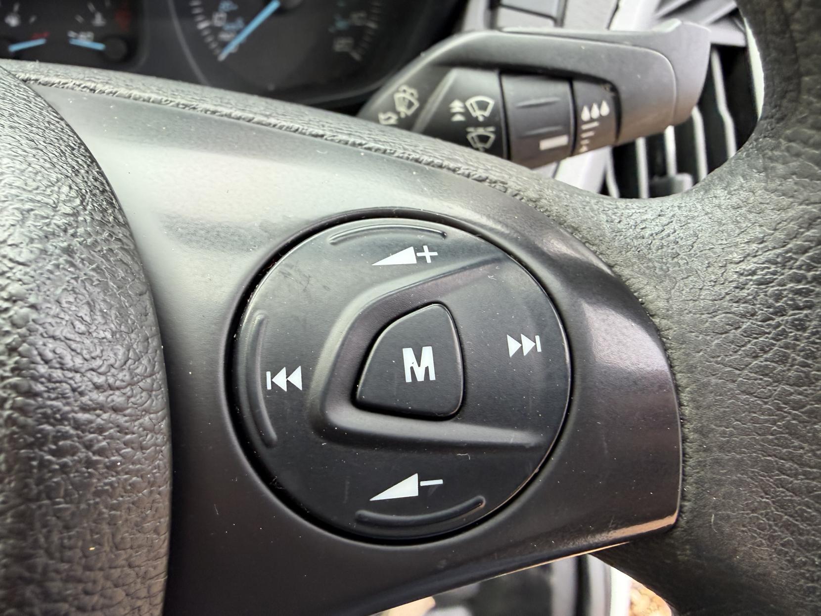 Ford Transit Custom 2.0 TDCi 310 Panel Van 5dr Diesel Manual L2 H1 (167 g/km, 104 bhp)