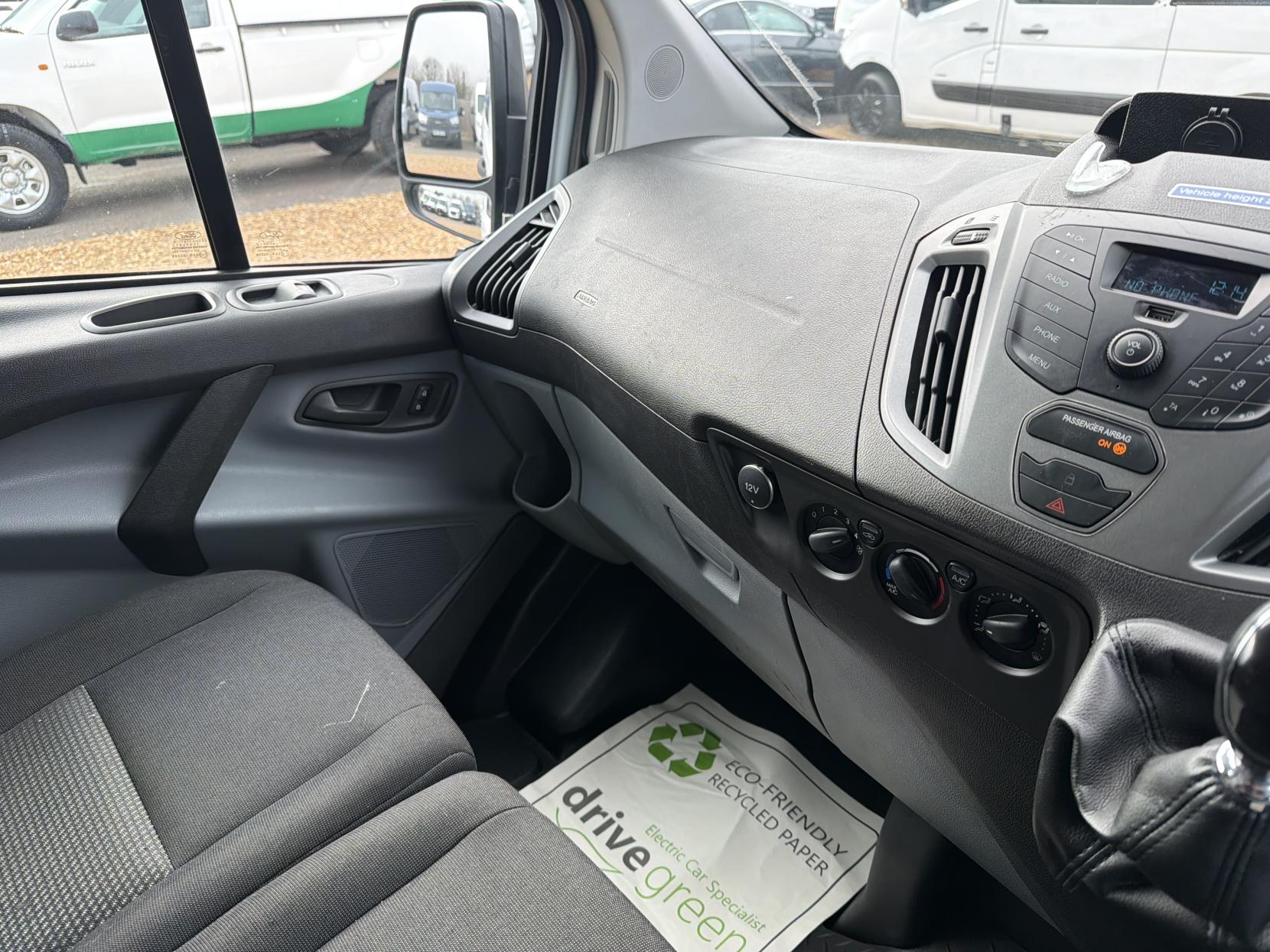 Ford Transit Custom 2.0 TDCi 310 Panel Van 5dr Diesel Manual L2 H1 (167 g/km, 104 bhp)