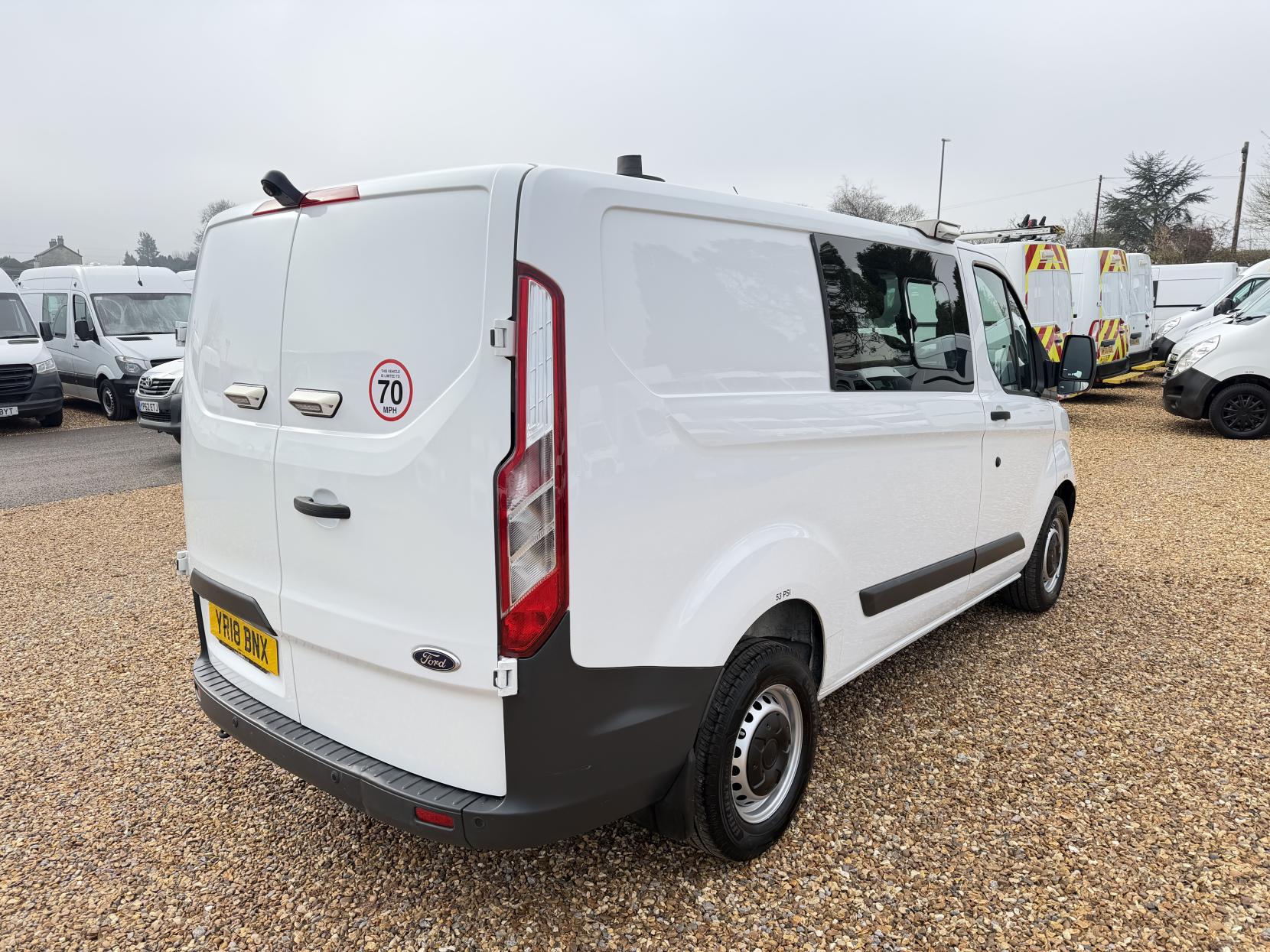 Ford Transit Custom 2.0 TDCi 310 Panel Van 5dr Diesel Manual L2 H1 (167 g/km, 104 bhp)