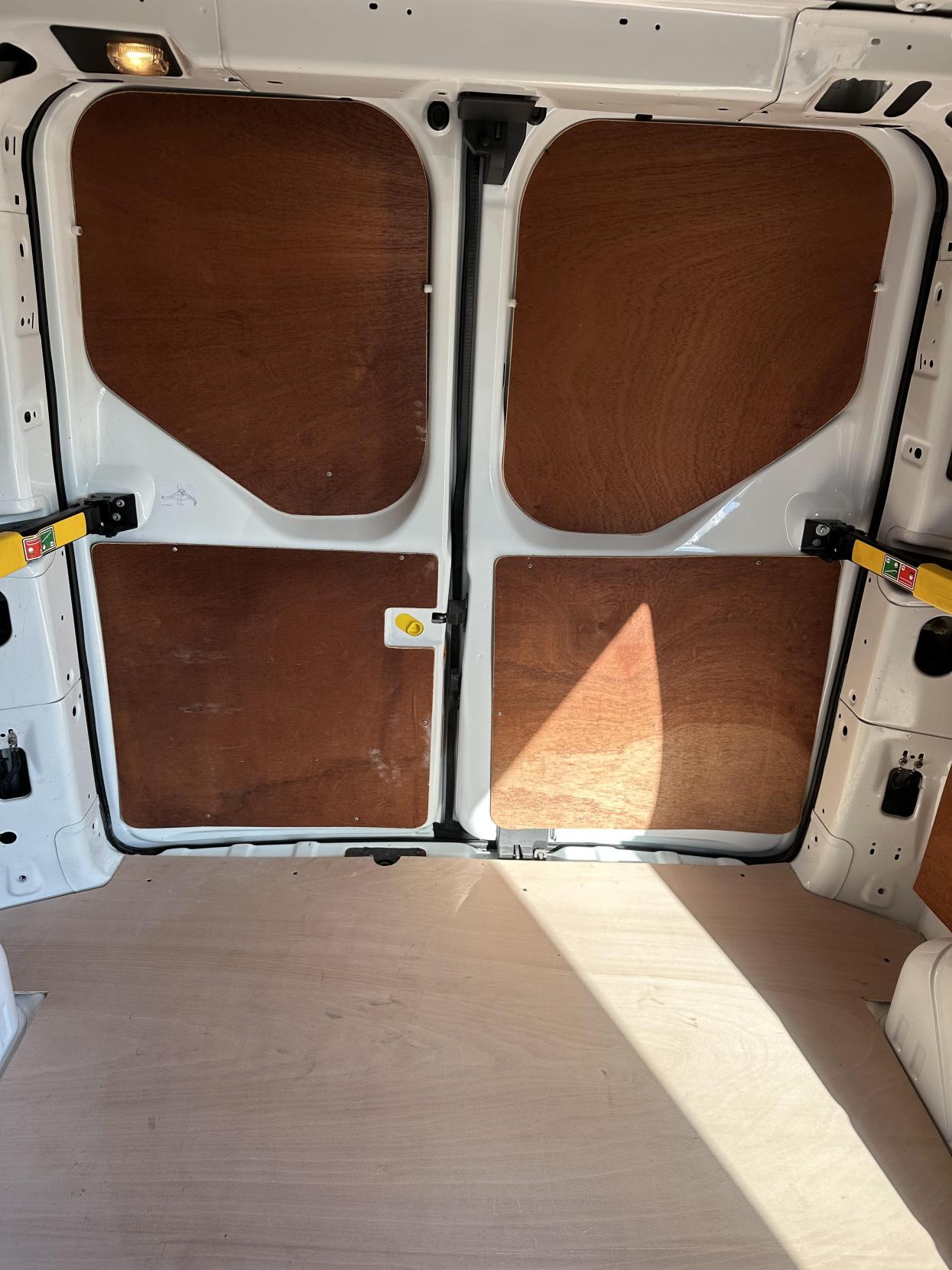 Ford Transit Custom 2.0 280 EcoBlue Leader Panel Van 5dr Diesel Manual L1 H1 Euro 6 (s/s) (105 ps)