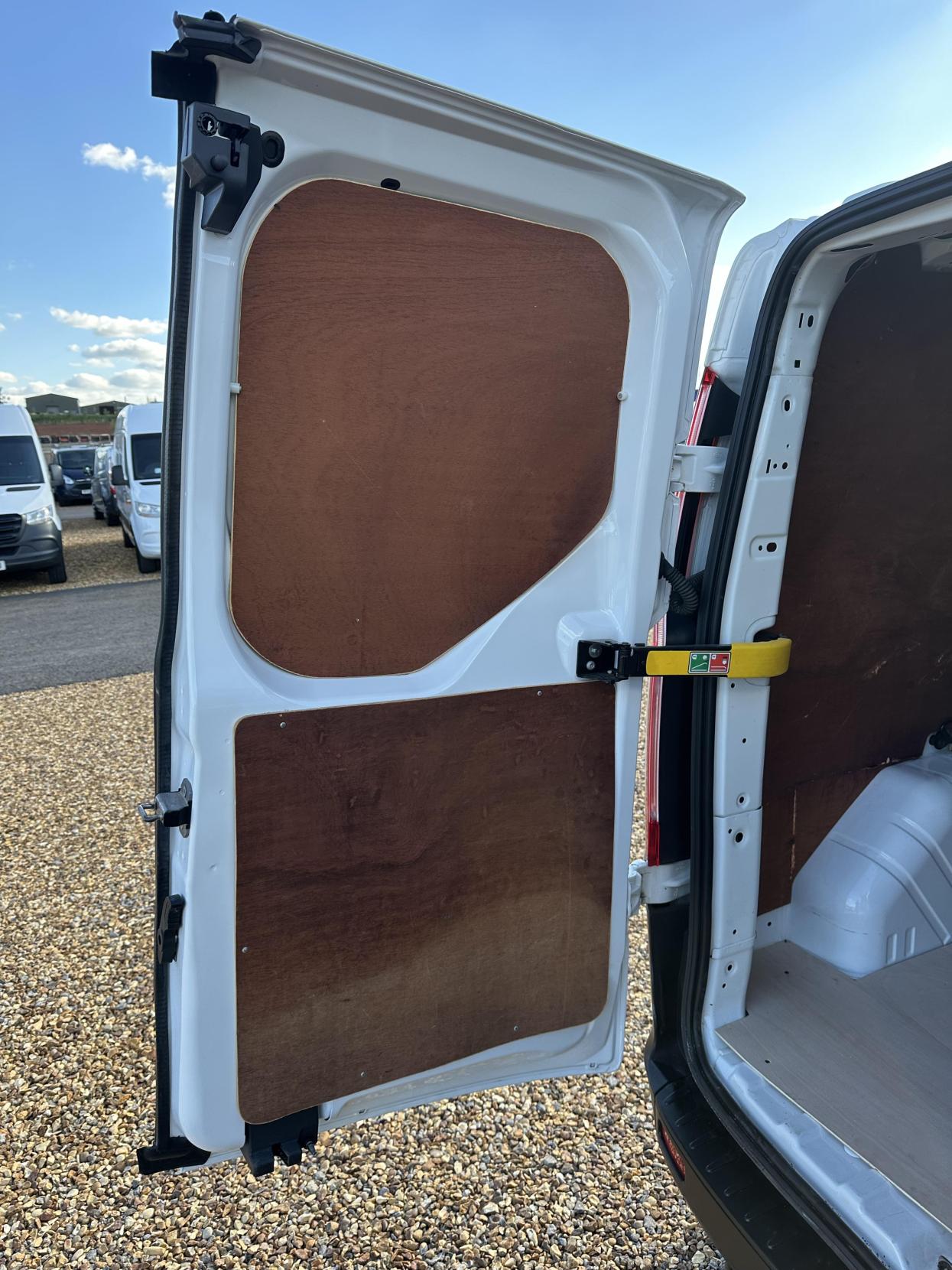 Ford Transit Custom 2.0 280 EcoBlue Leader Panel Van 5dr Diesel Manual L1 H1 Euro 6 (s/s) (105 ps)