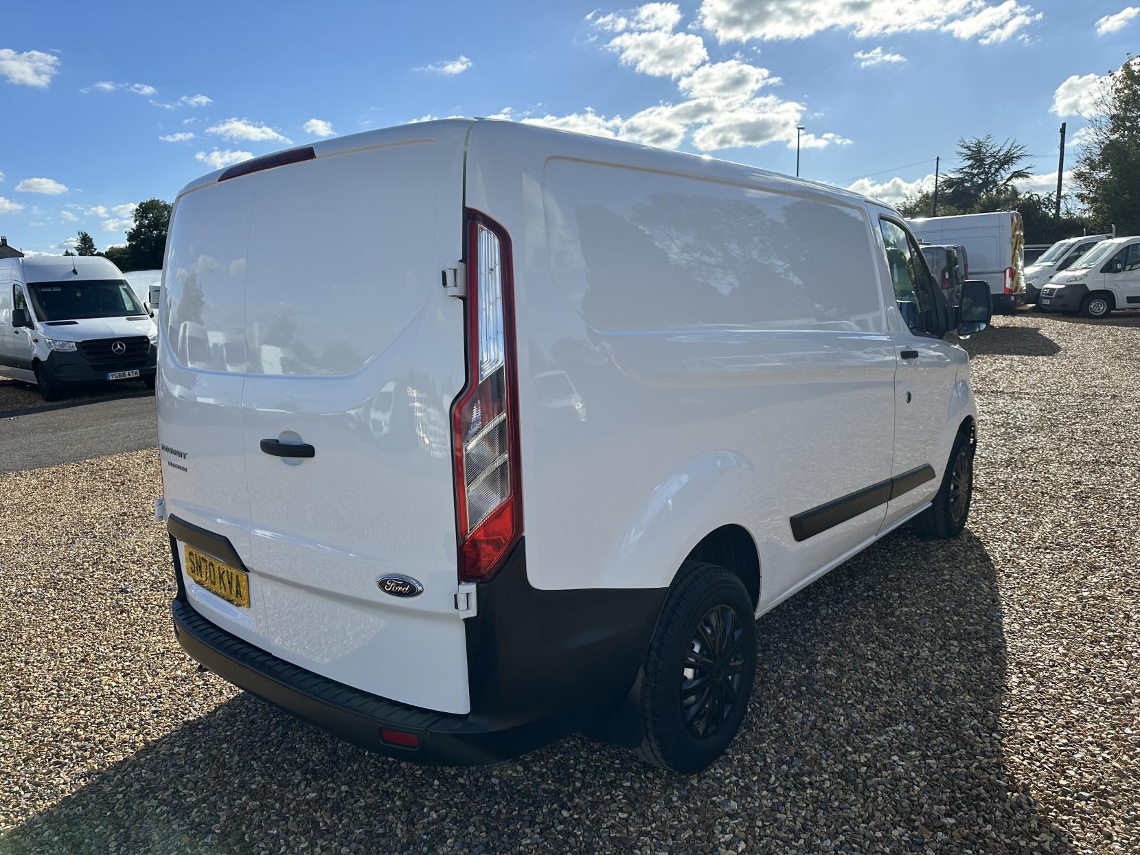 Ford Transit Custom 2.0 280 EcoBlue Leader Panel Van 5dr Diesel Manual L1 H1 Euro 6 (s/s) (105 ps)