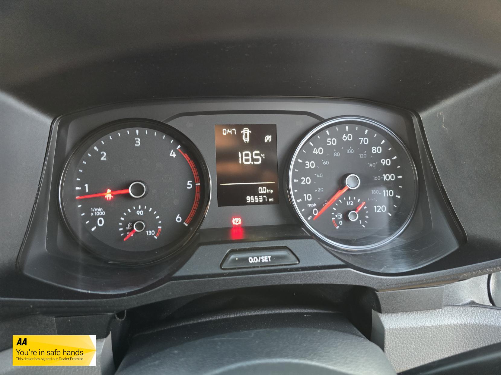 Volkswagen Crafter 2.0 TDI CR35 BlueMotion Tech Startline Panel Van 5dr Diesel Manual FWD MWB High Roof Euro 6 (s/s) (140 ps)