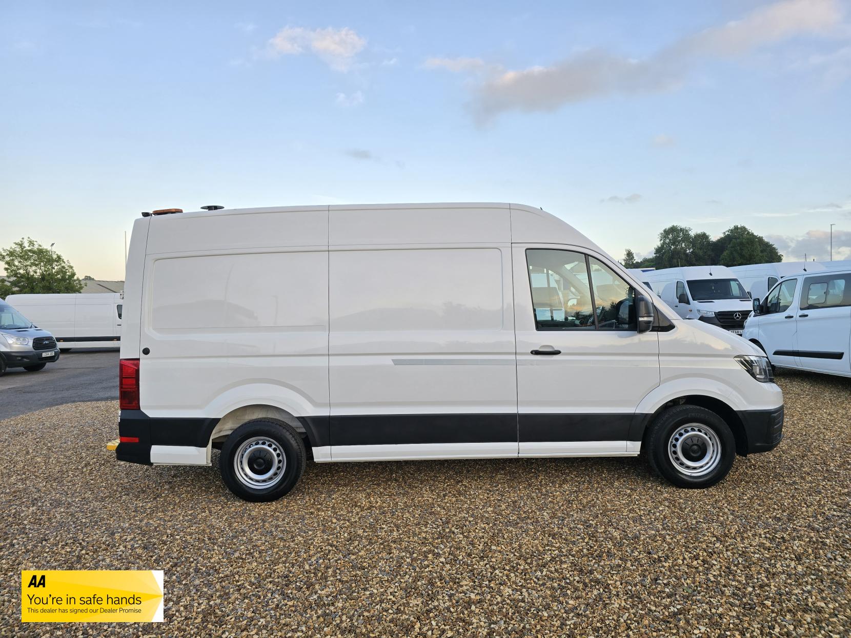 Volkswagen Crafter 2.0 TDI CR35 BlueMotion Tech Startline Panel Van 5dr Diesel Manual FWD MWB High Roof Euro 6 (s/s) (140 ps)