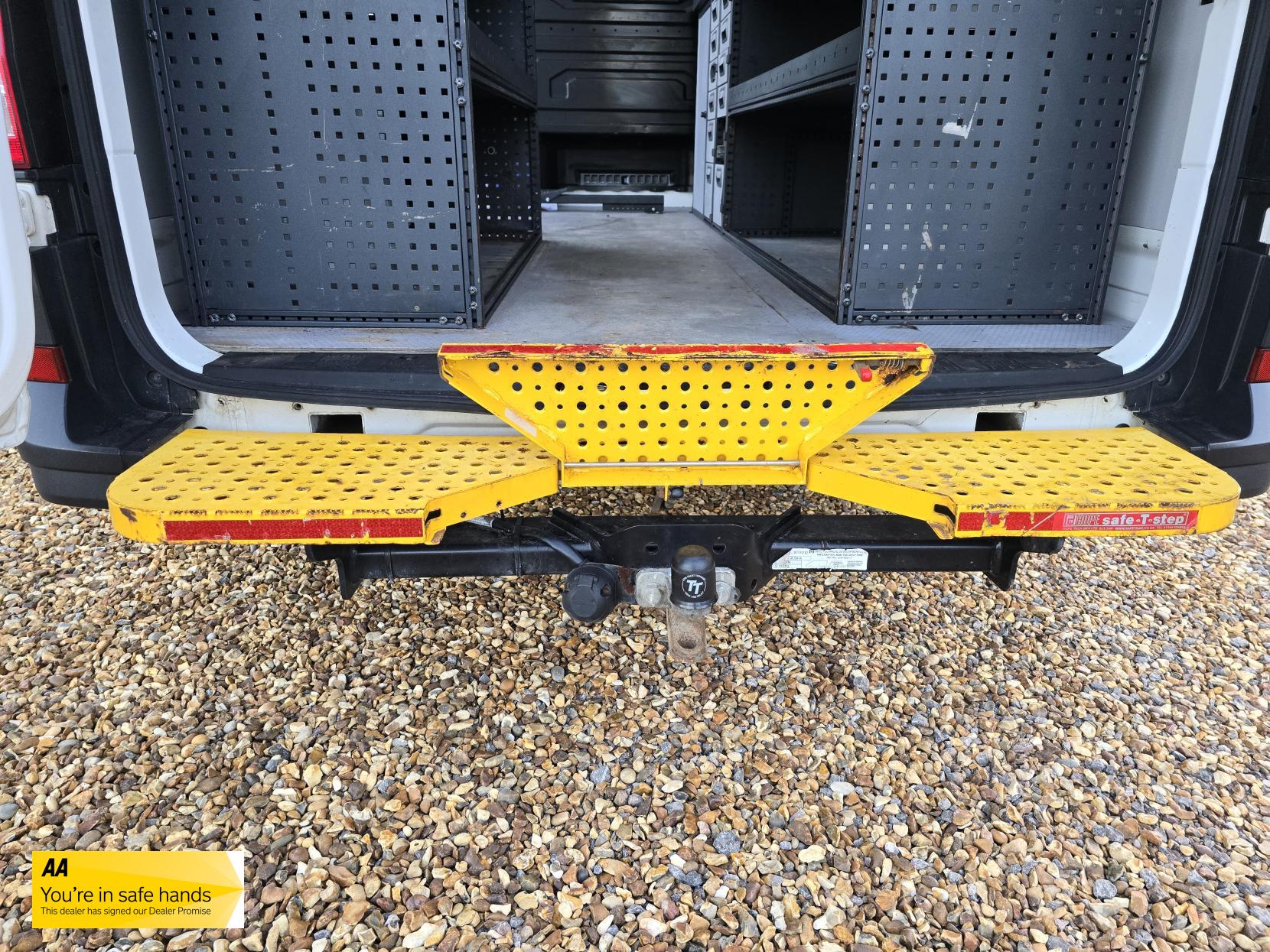 Volkswagen Crafter 2.0 TDI CR35 BlueMotion Tech Startline Panel Van 5dr Diesel Manual FWD MWB High Roof Euro 6 (s/s) (140 ps)