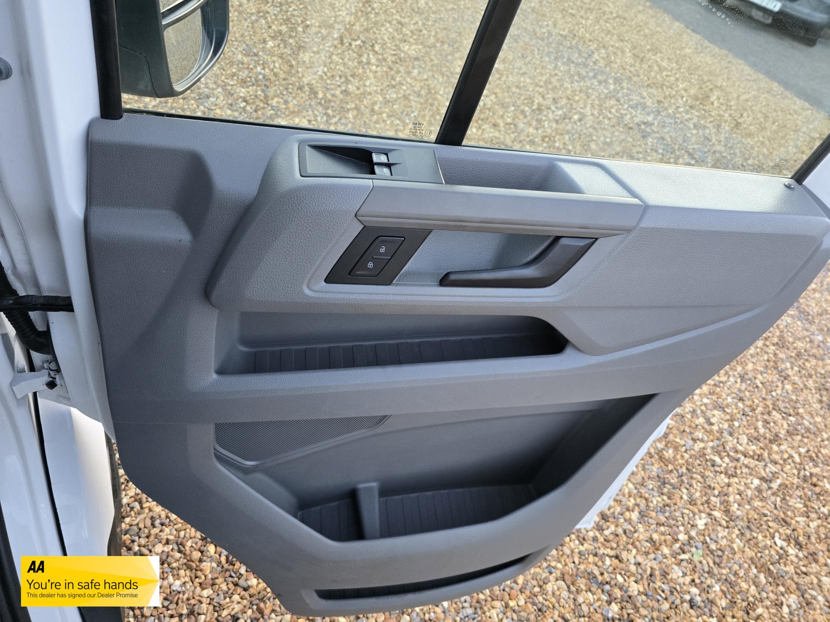 Volkswagen Crafter 2.0 TDI CR35 BlueMotion Tech Startline Panel Van 5dr Diesel Manual FWD MWB High Roof Euro 6 (s/s) (140 ps)