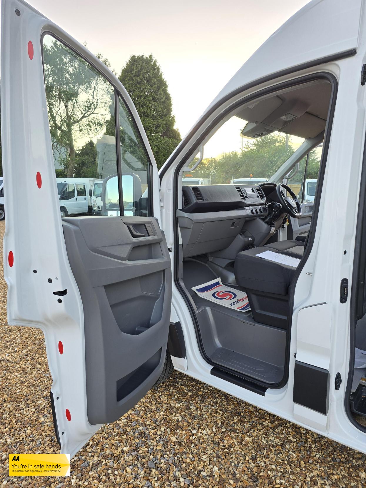 Volkswagen Crafter 2.0 TDI CR35 BlueMotion Tech Startline Panel Van 5dr Diesel Manual FWD MWB High Roof Euro 6 (s/s) (140 ps)