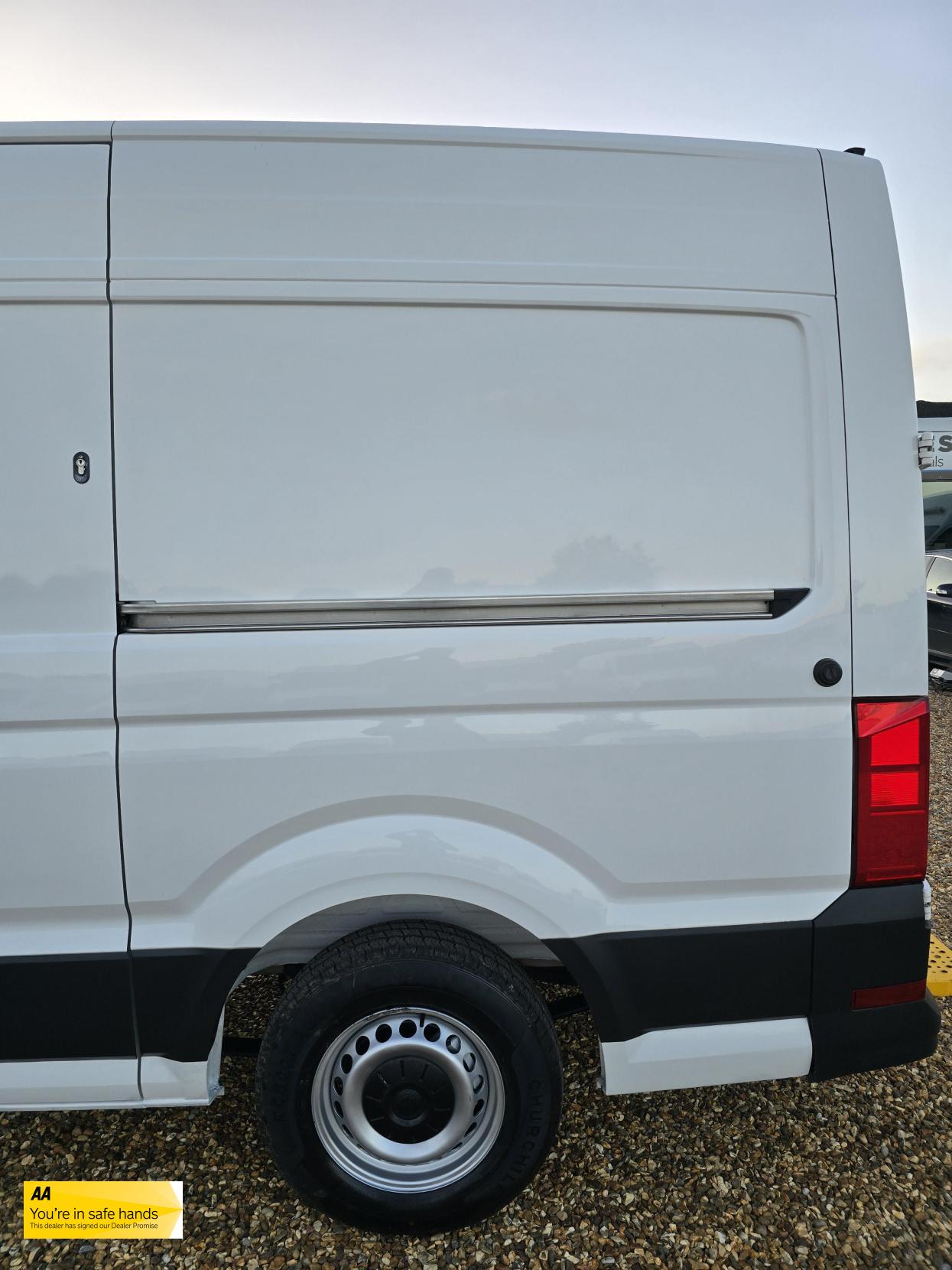 Volkswagen Crafter 2.0 TDI CR35 BlueMotion Tech Startline Panel Van 5dr Diesel Manual FWD MWB High Roof Euro 6 (s/s) (140 ps)