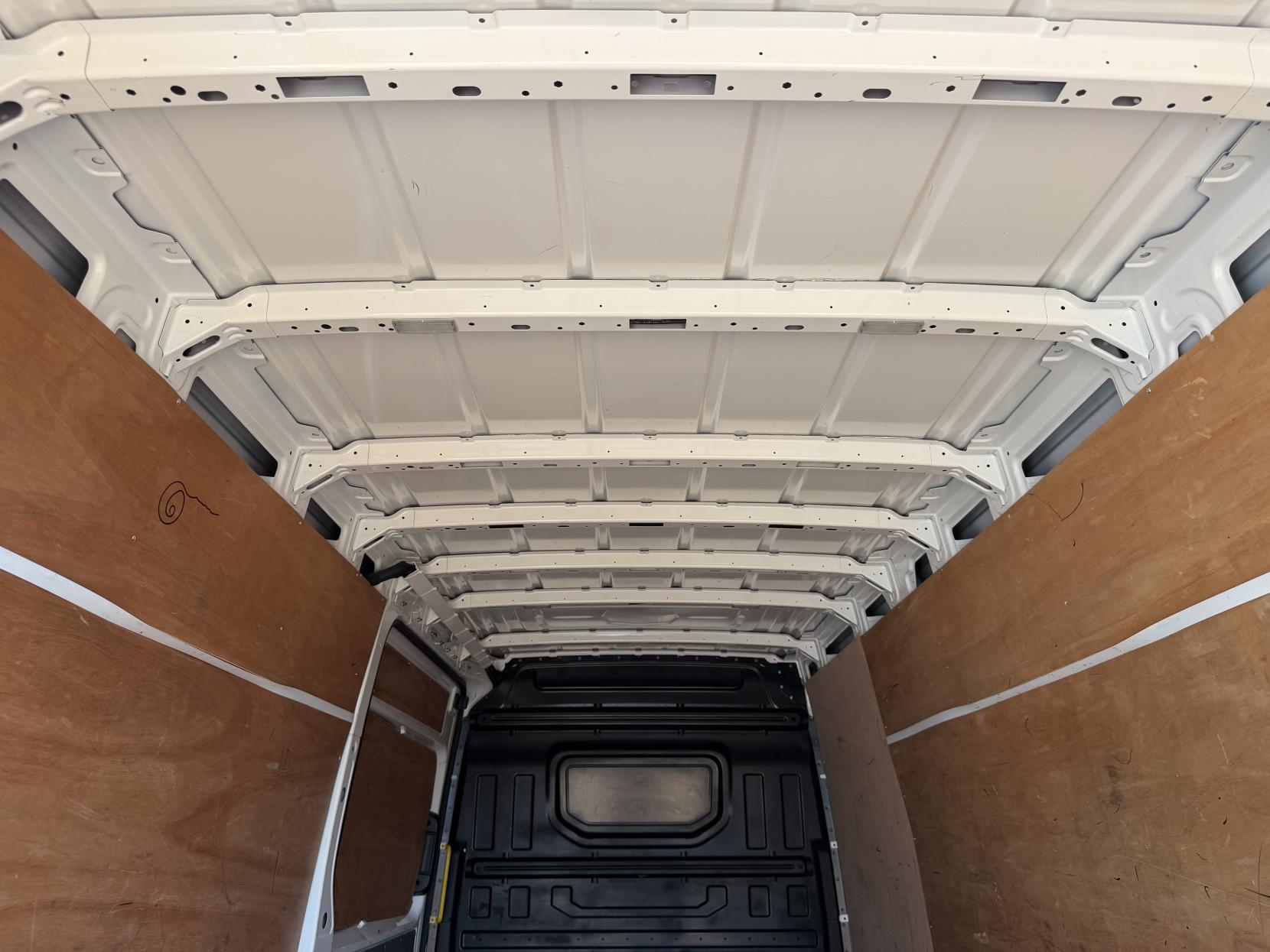 2020 MAN TGE 2.0 3140d Panel Van 5dr Diesel Manual FWD LWB High Roof Euro 6 (s/s) (140 ps) - Thumbnail 31