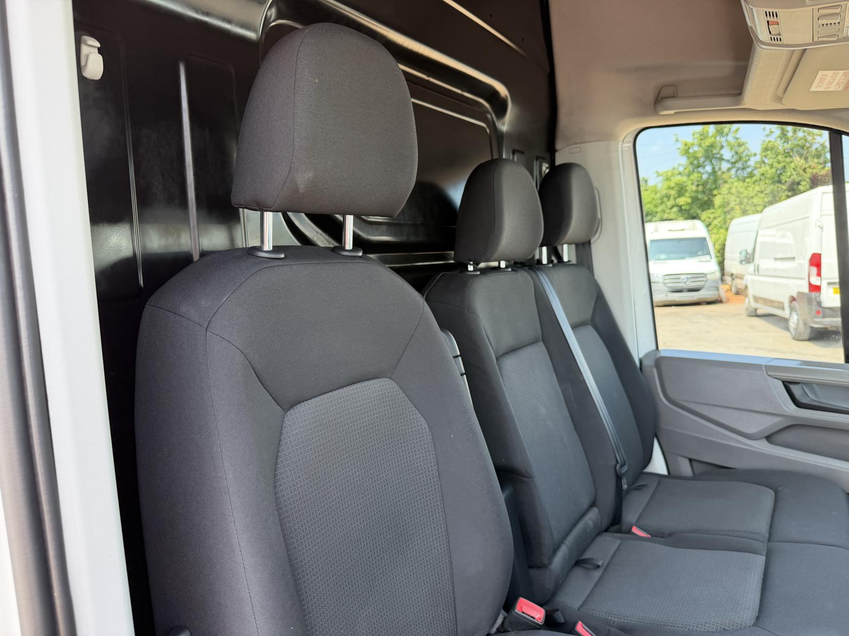 2020 MAN TGE 2.0 3140d Panel Van 5dr Diesel Manual FWD LWB High Roof Euro 6 (s/s) (140 ps) - Thumbnail 18