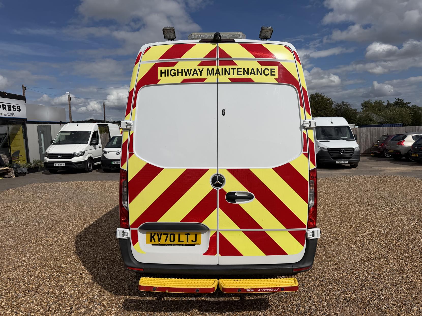 2020 Mercedes-Benz Sprinter 2.1 314 CDI Panel Van 5dr Diesel Manual FWD L2 H2 Euro 6 (143 ps) - Thumbnail 10