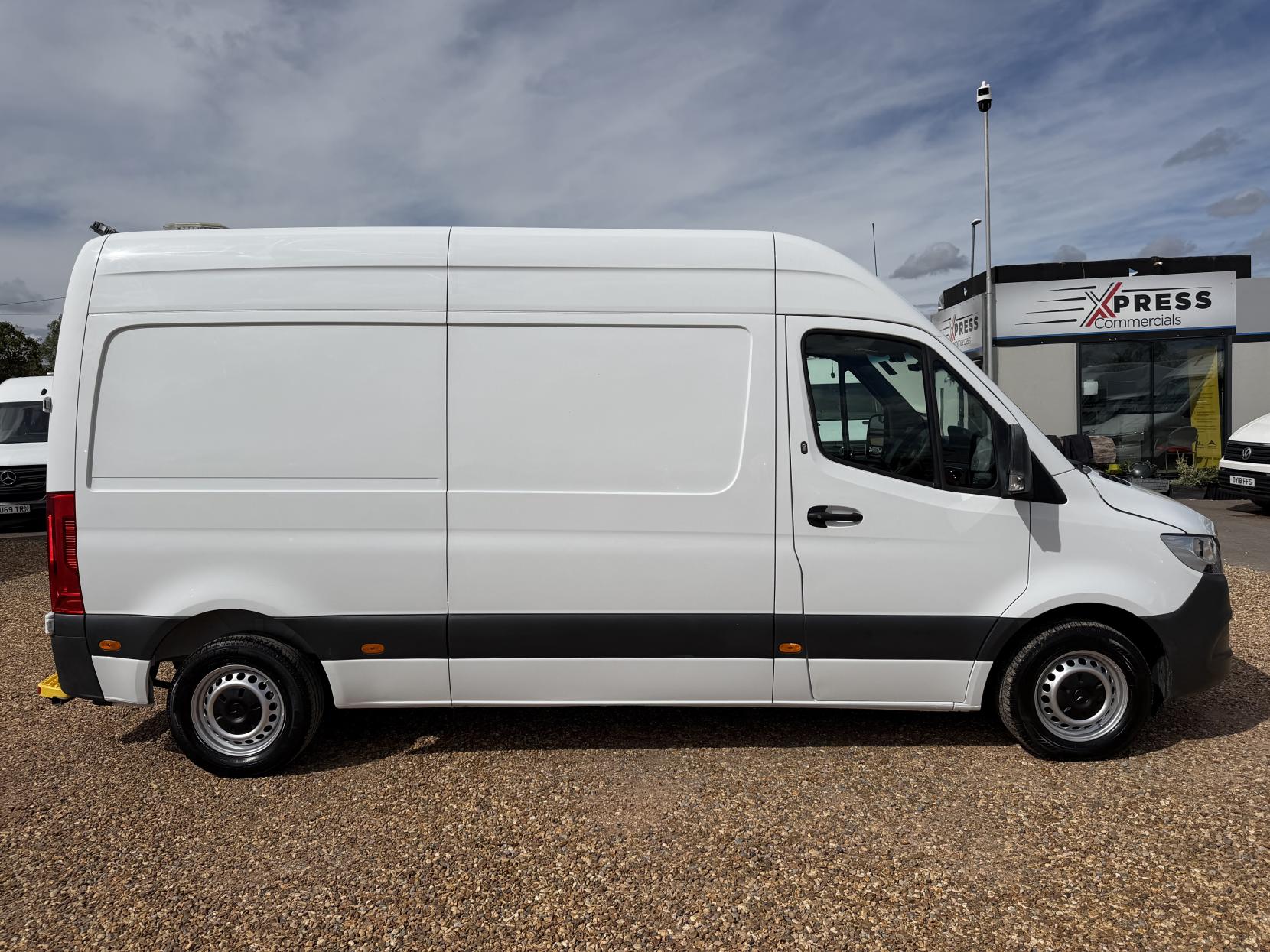 2020 Mercedes-Benz Sprinter 2.1 314 CDI Panel Van 5dr Diesel Manual FWD L2 H2 Euro 6 (143 ps) - Thumbnail 12